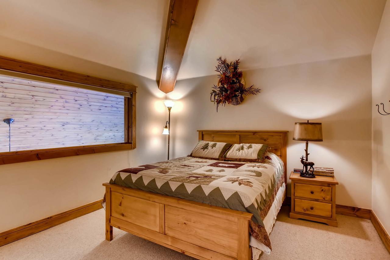 Resort The Plaza By Crested Butte Mountain 3*