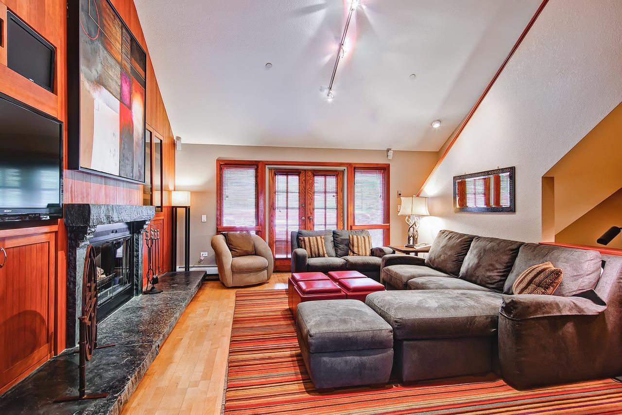 Apartment Village Hall By East West Hospitality Beaver Creek