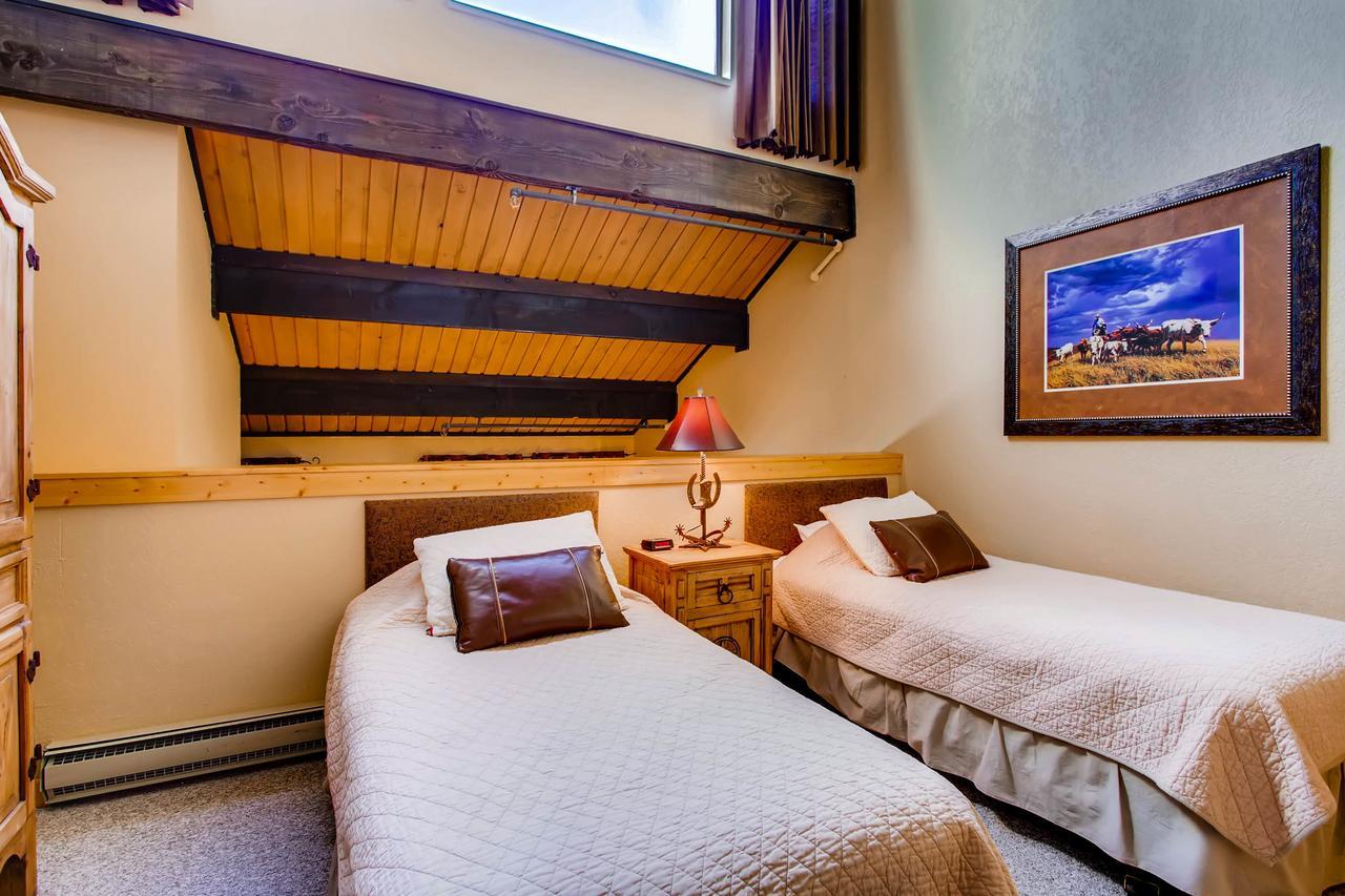 The Plaza By Crested Butte Mountain Resort 3*
