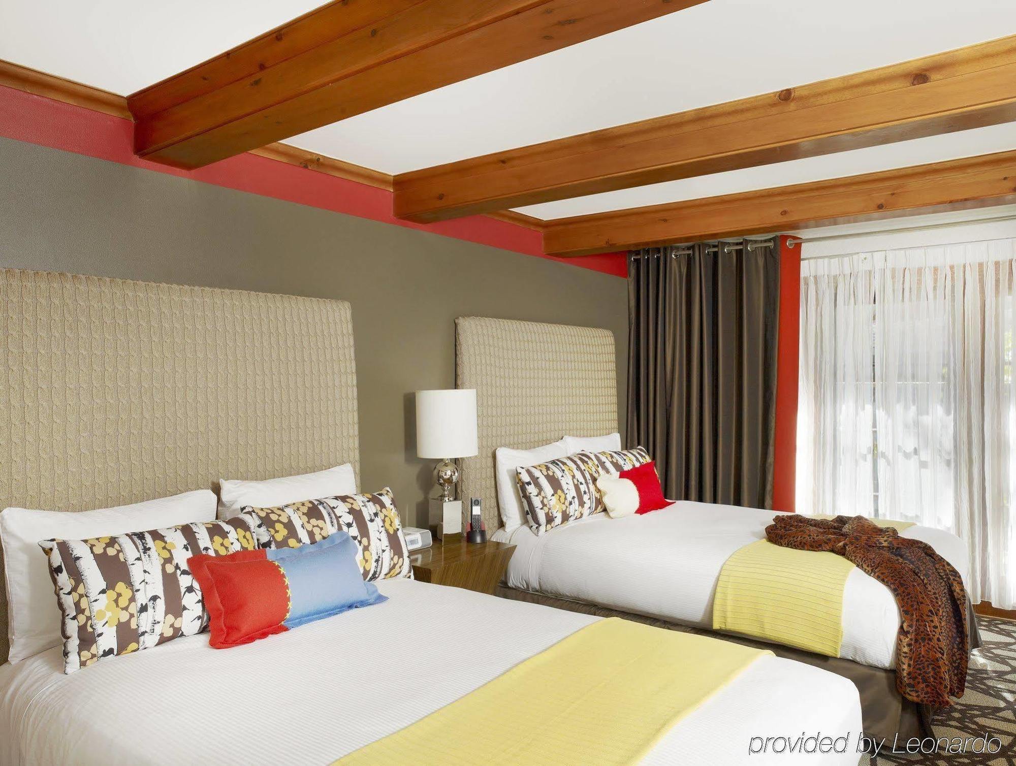 Sky Hotel, A Kimpton