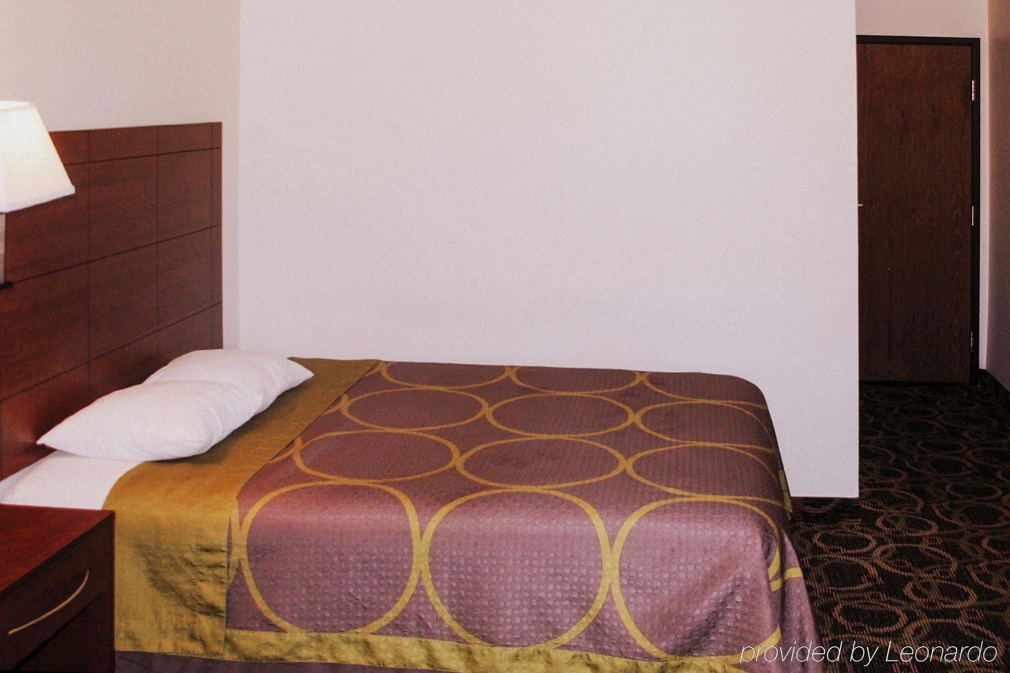 Rodeway Inn 2*