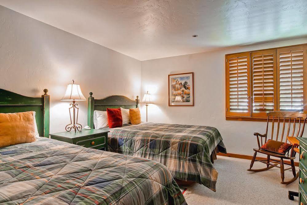Kiva By East West Beaver Creek