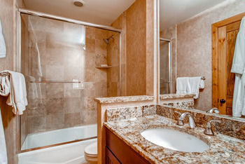 Ridgepoint Townhomes Beaver Creek