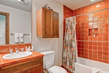 Mccoy Peak By East West 4* Beaver Creek