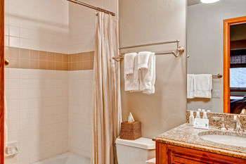 The Meadows Townhomes By East West Apartment Beaver Creek