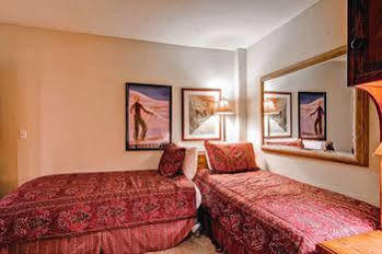 Hotel Market Square By East West 4*