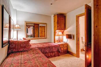 Hotel Market Square By East West 4*