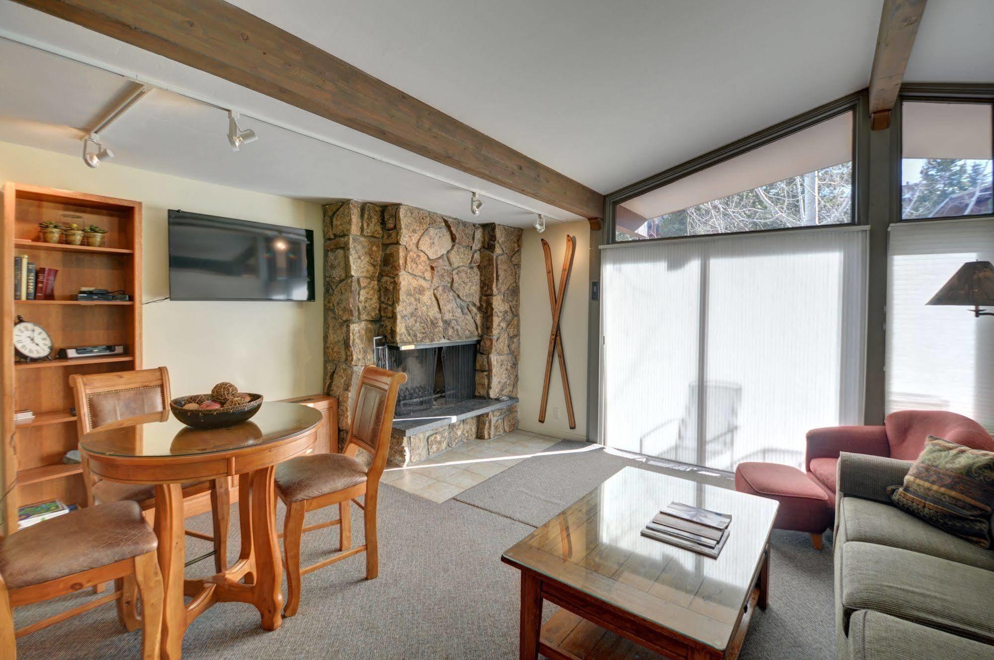 Lichenhearth - Coraltree Collection 3* Snowmass Village