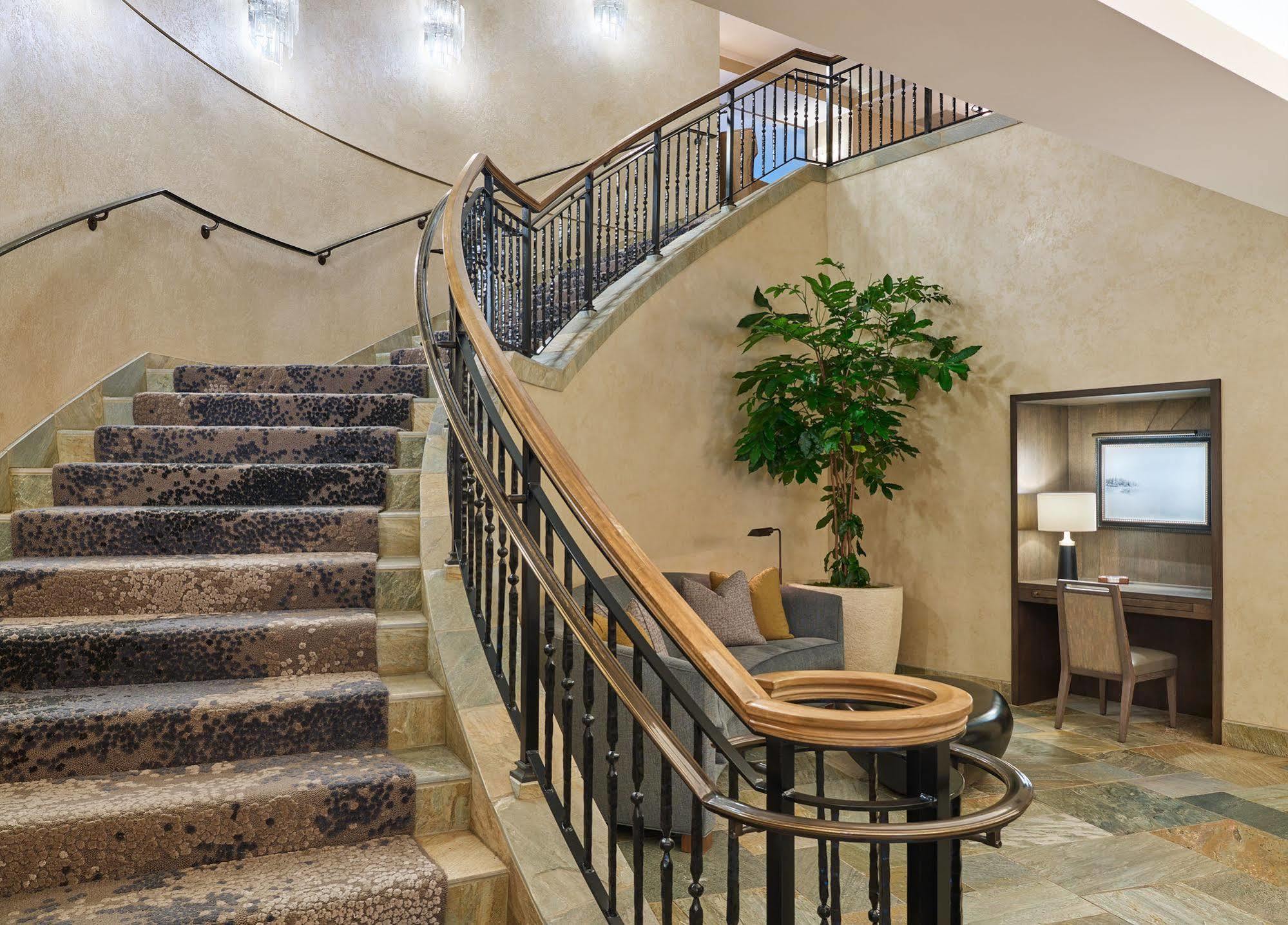 Resort Residences At The Little Nell Aspen