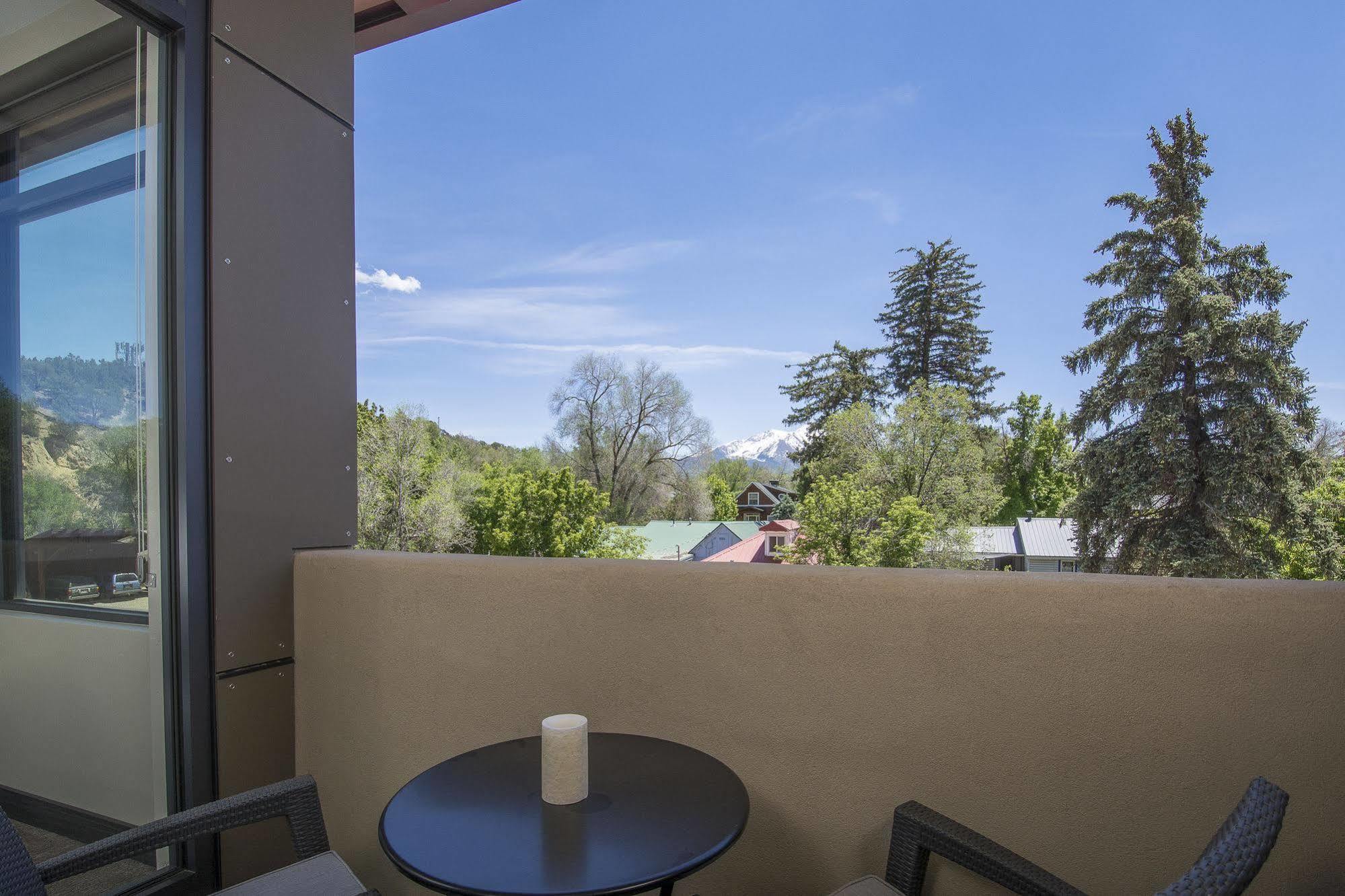 The Distillery 3* Carbondale