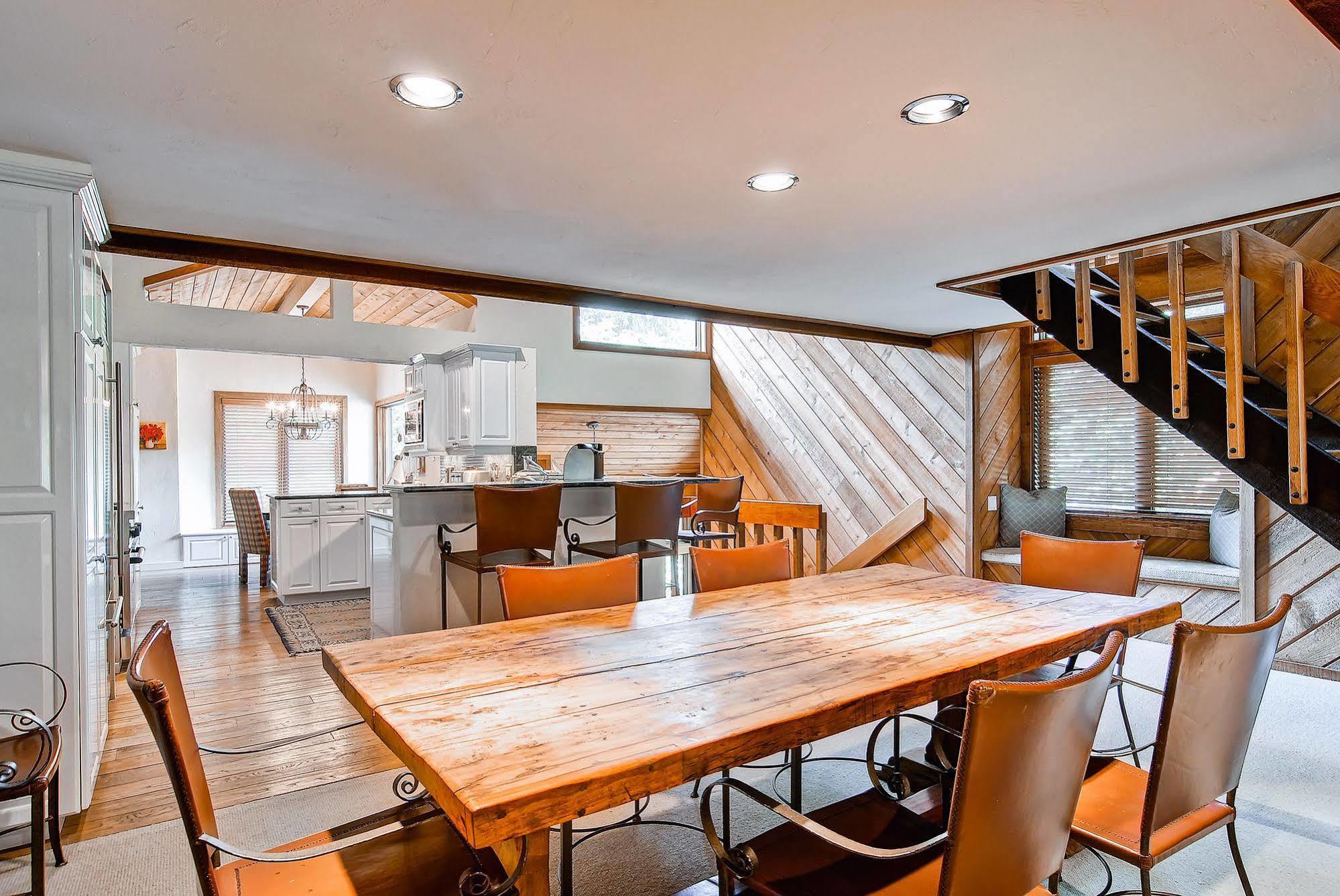 Ridgepoint Townhomes * Beaver Creek