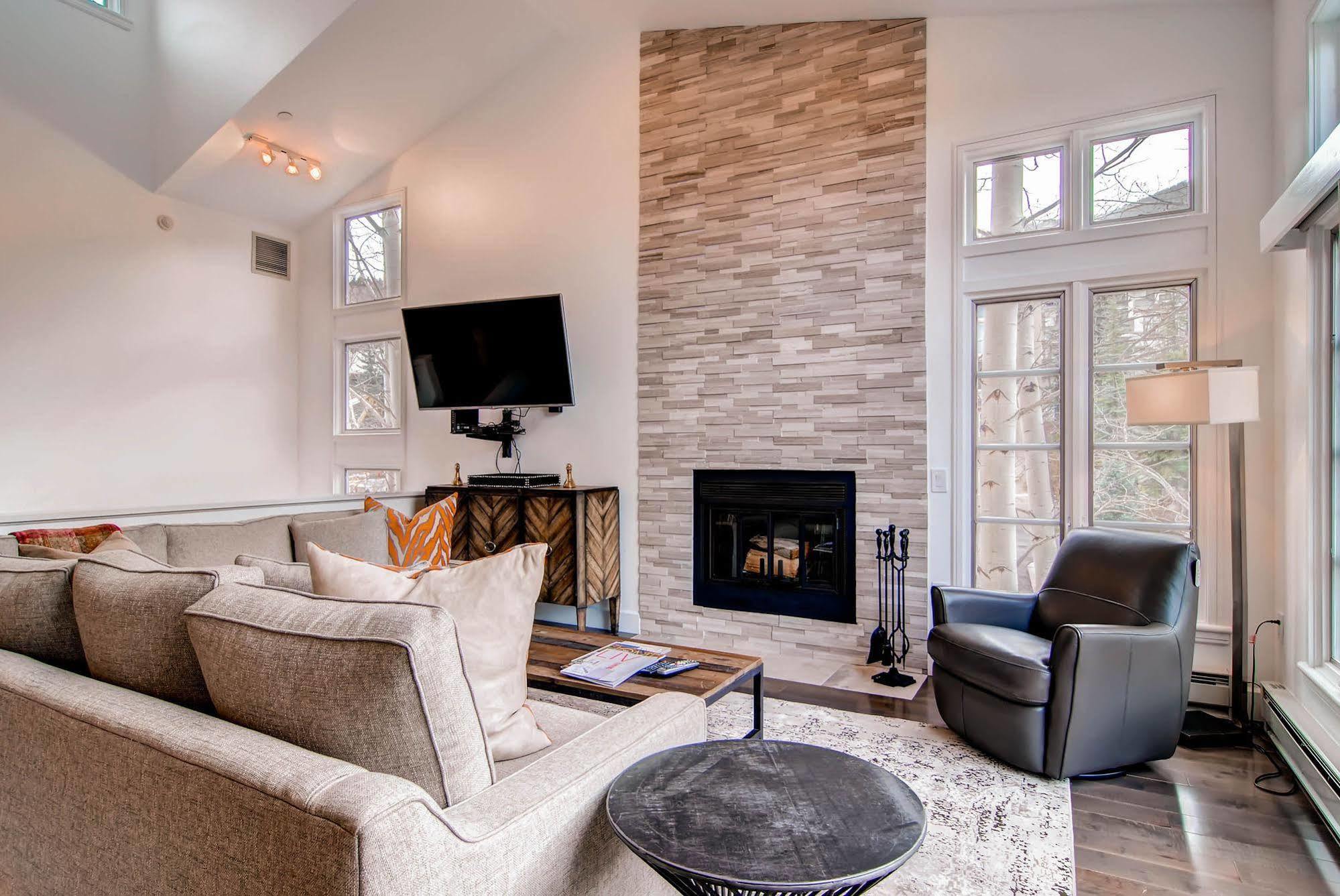 The Meadows Townhomes By East West * Beaver Creek