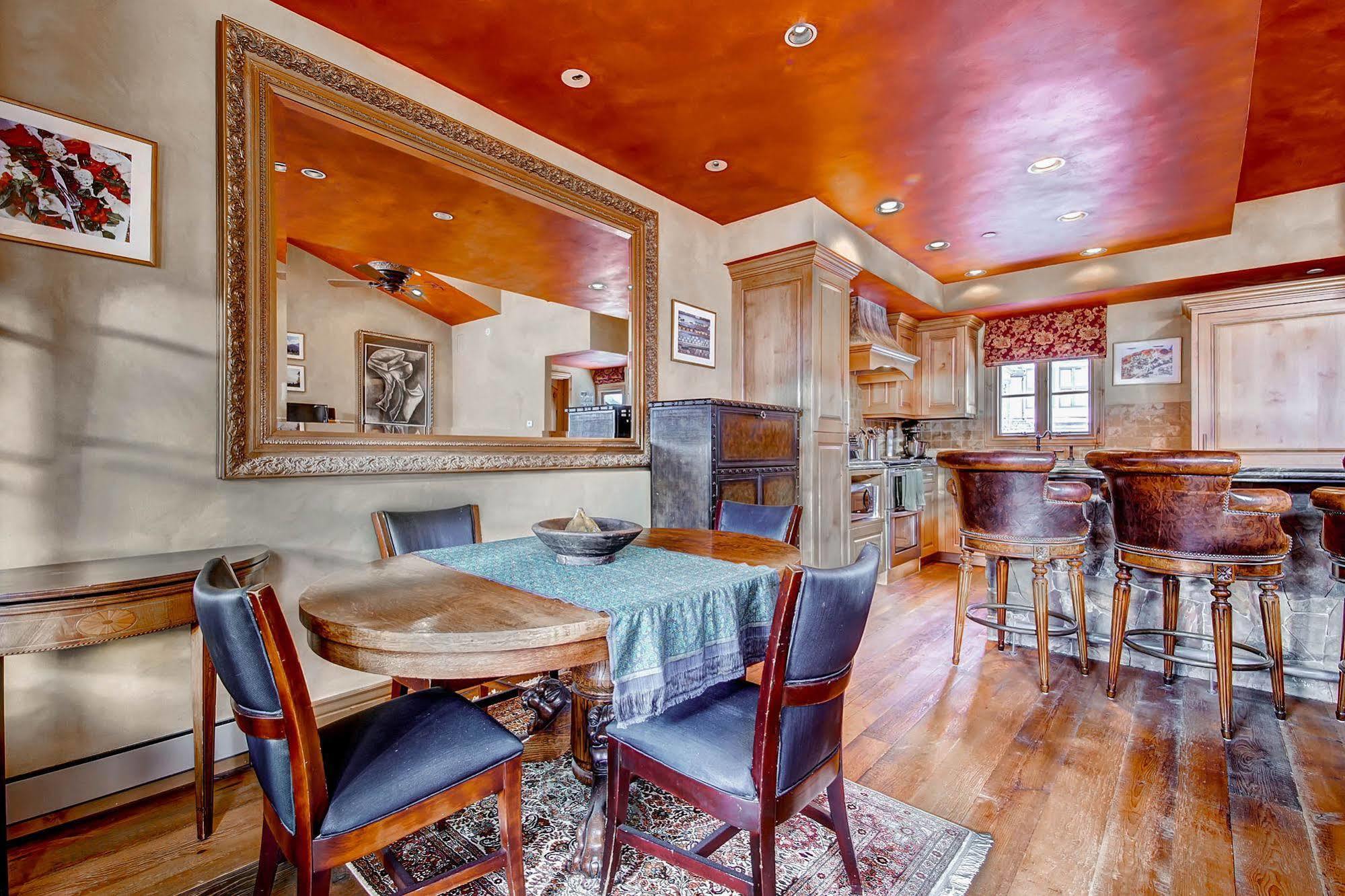 The Meadows Townhomes By East West Apartment *