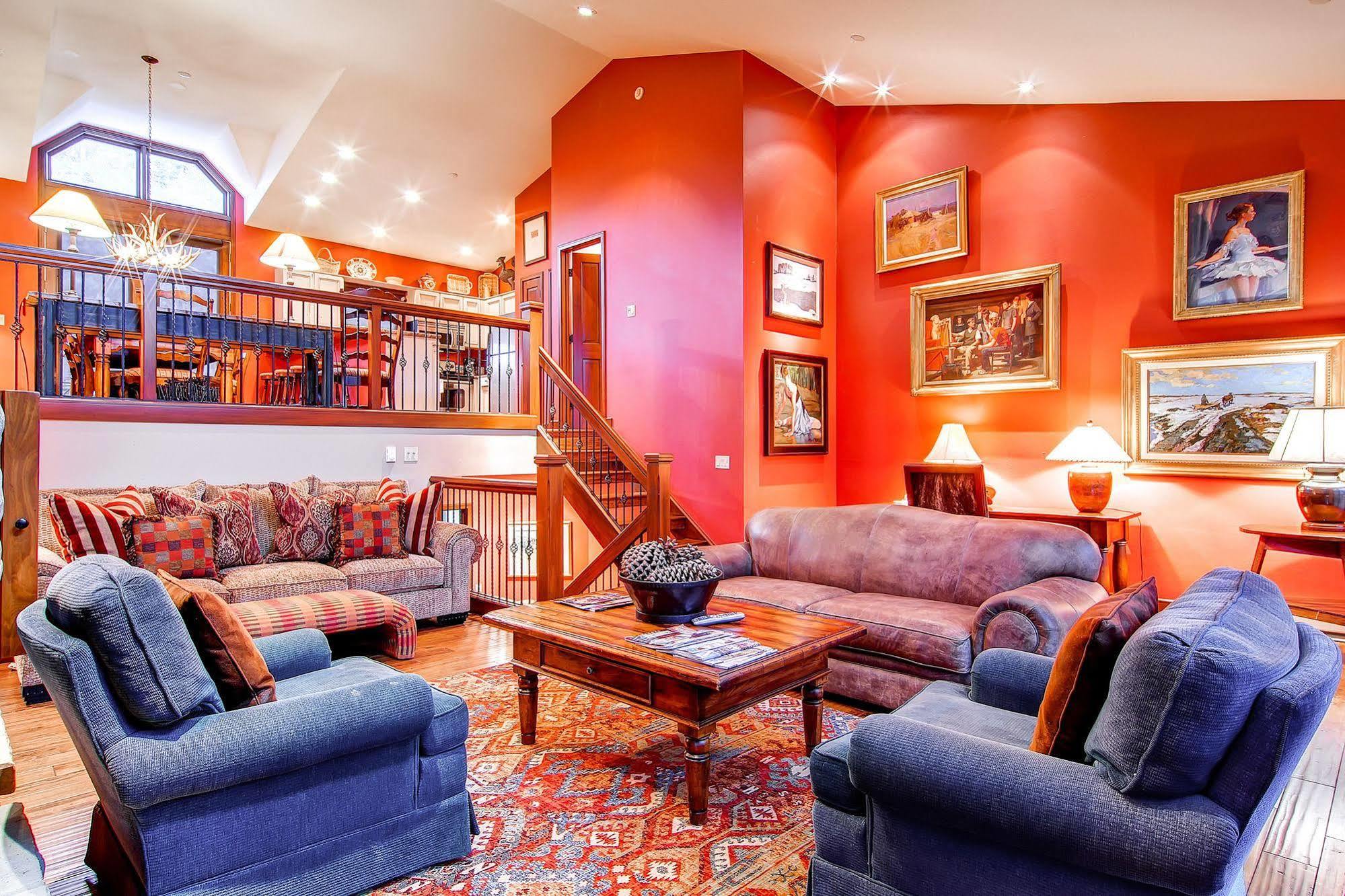 Apartment The Meadows Townhomes By East West