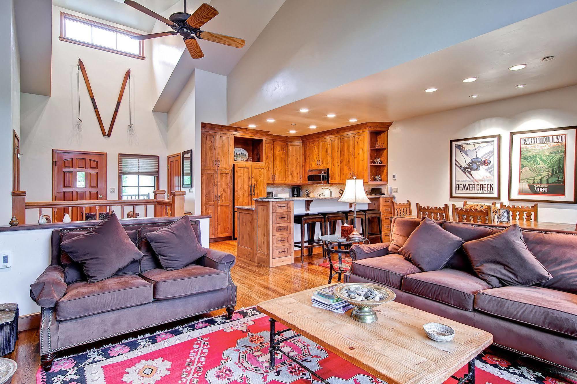 The Meadows Townhomes By East West Apartment