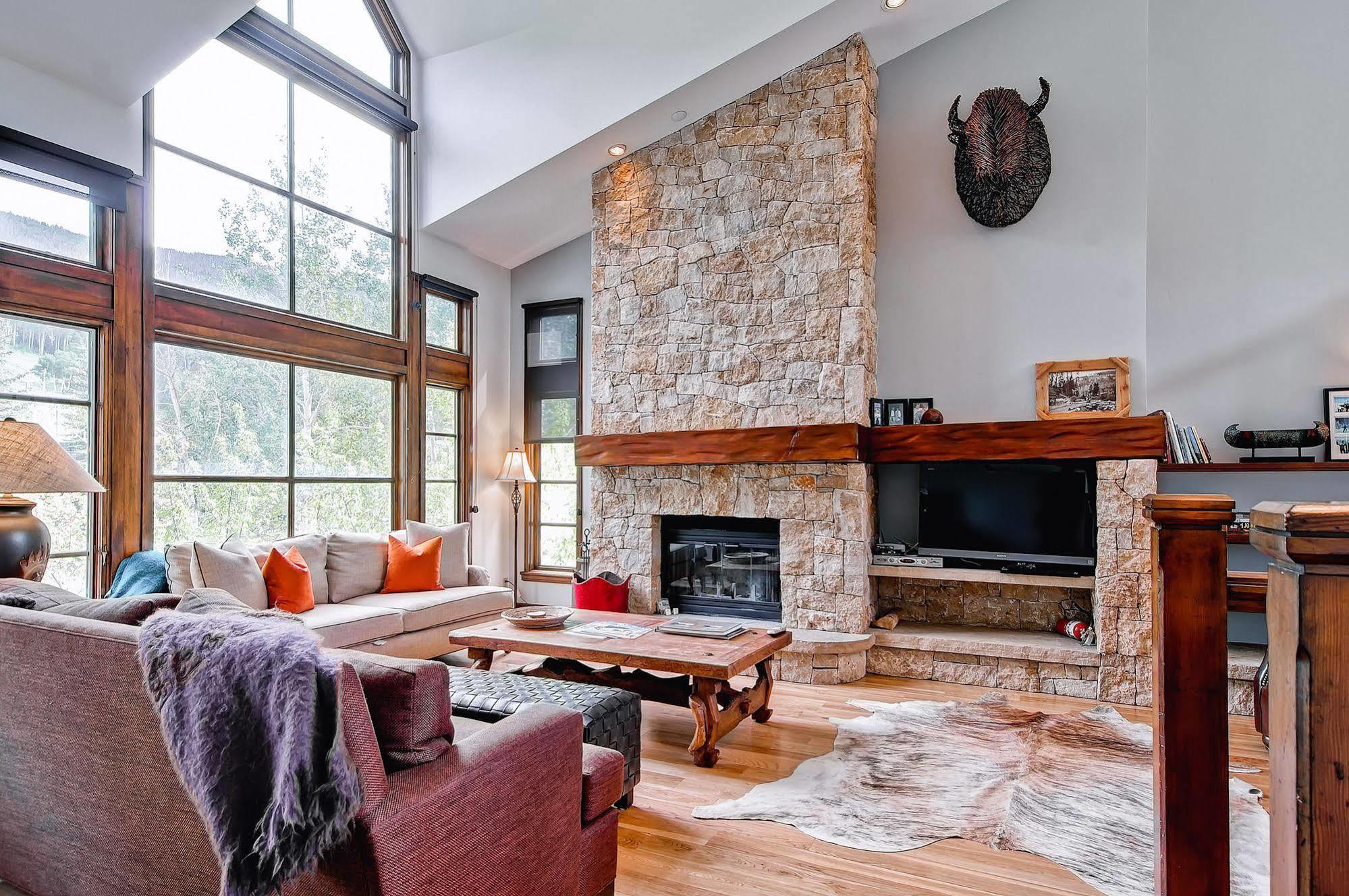 The Meadows Townhomes By East West * Beaver Creek