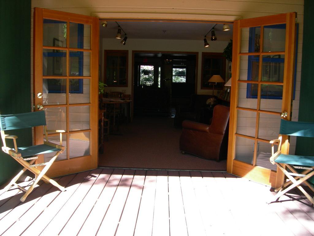 Lenado Hotel 3*