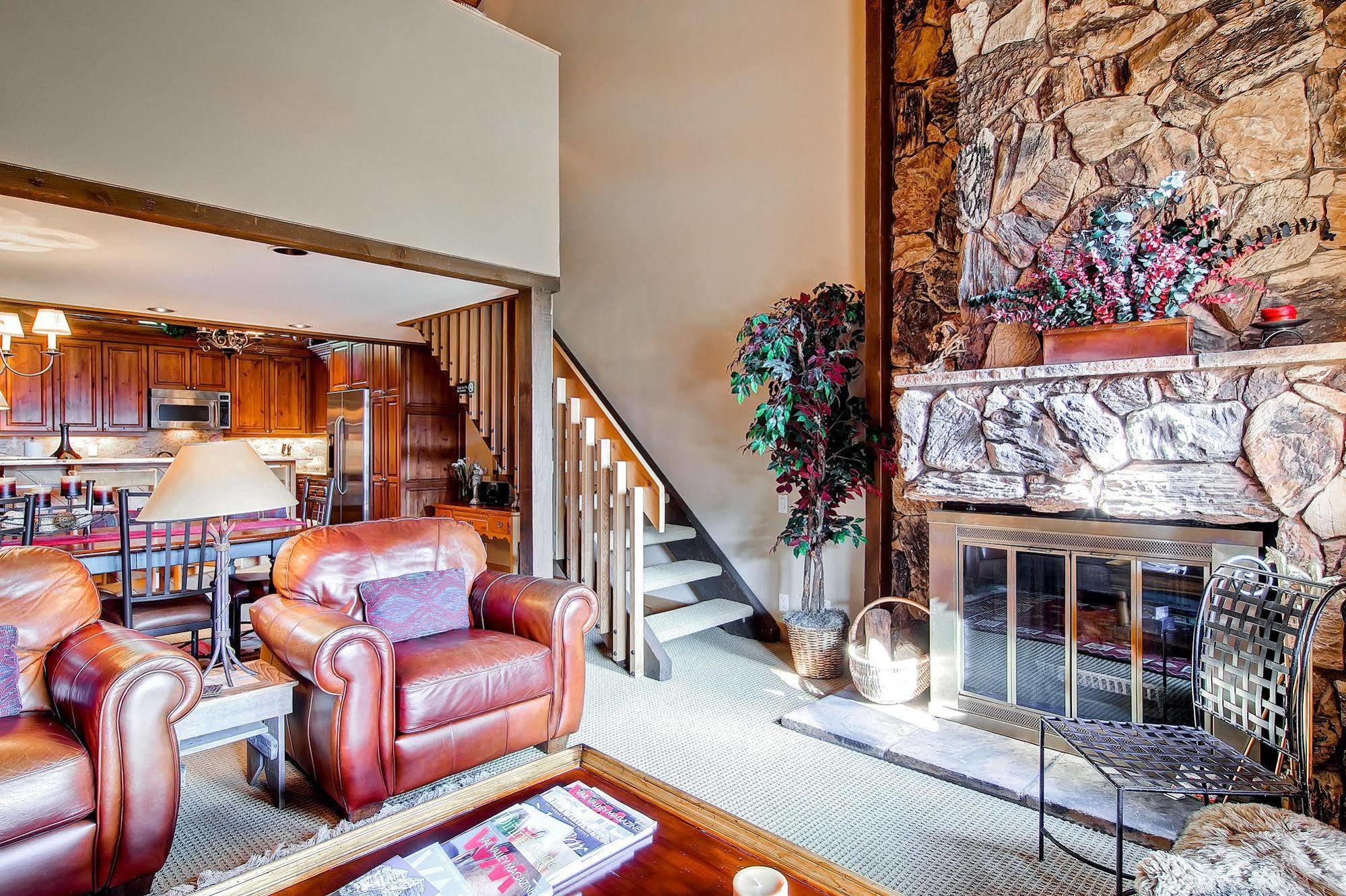 Ridgepoint Townhomes Apartment Beaver Creek