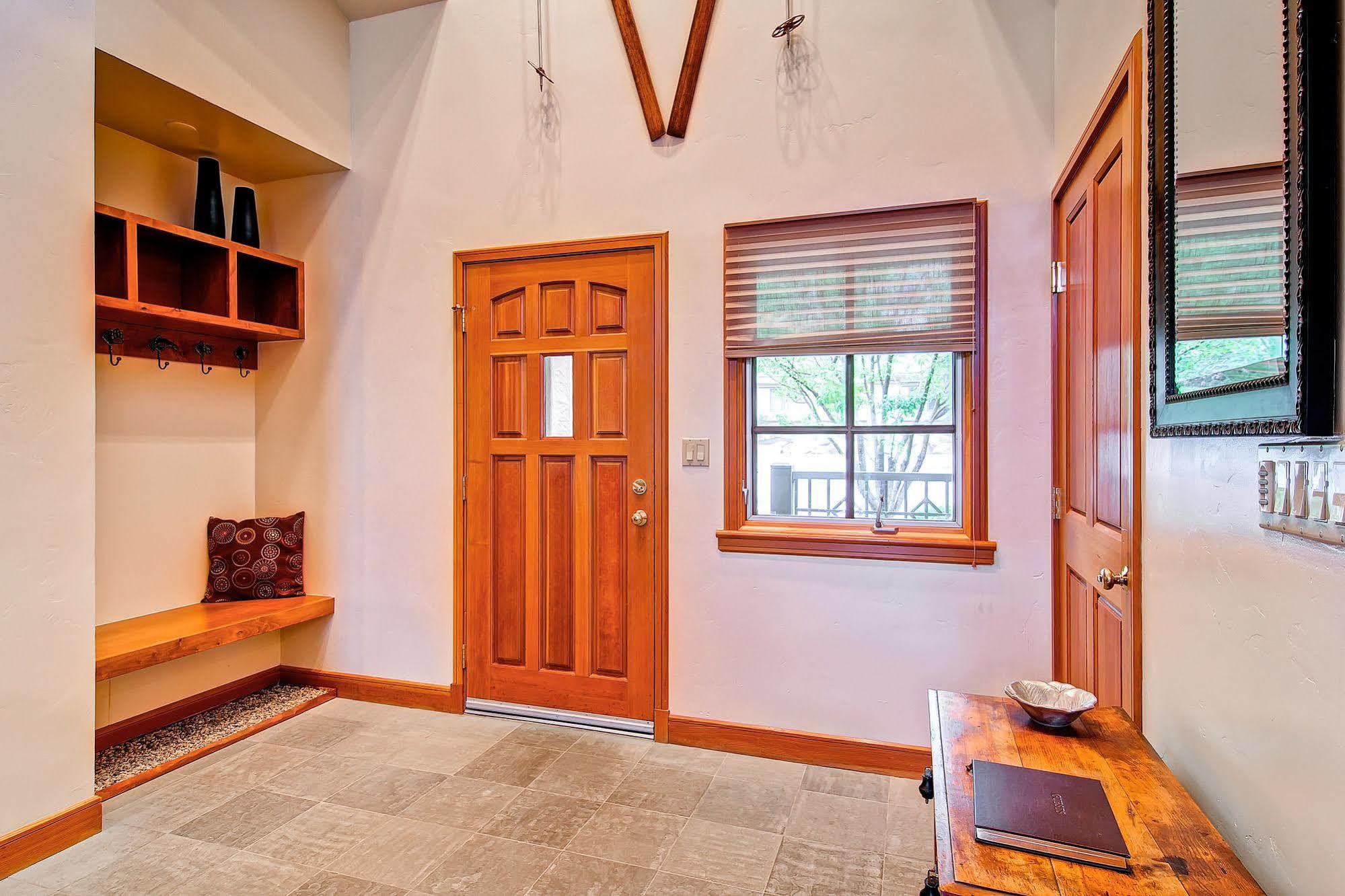The Meadows Townhomes By East West * Beaver Creek