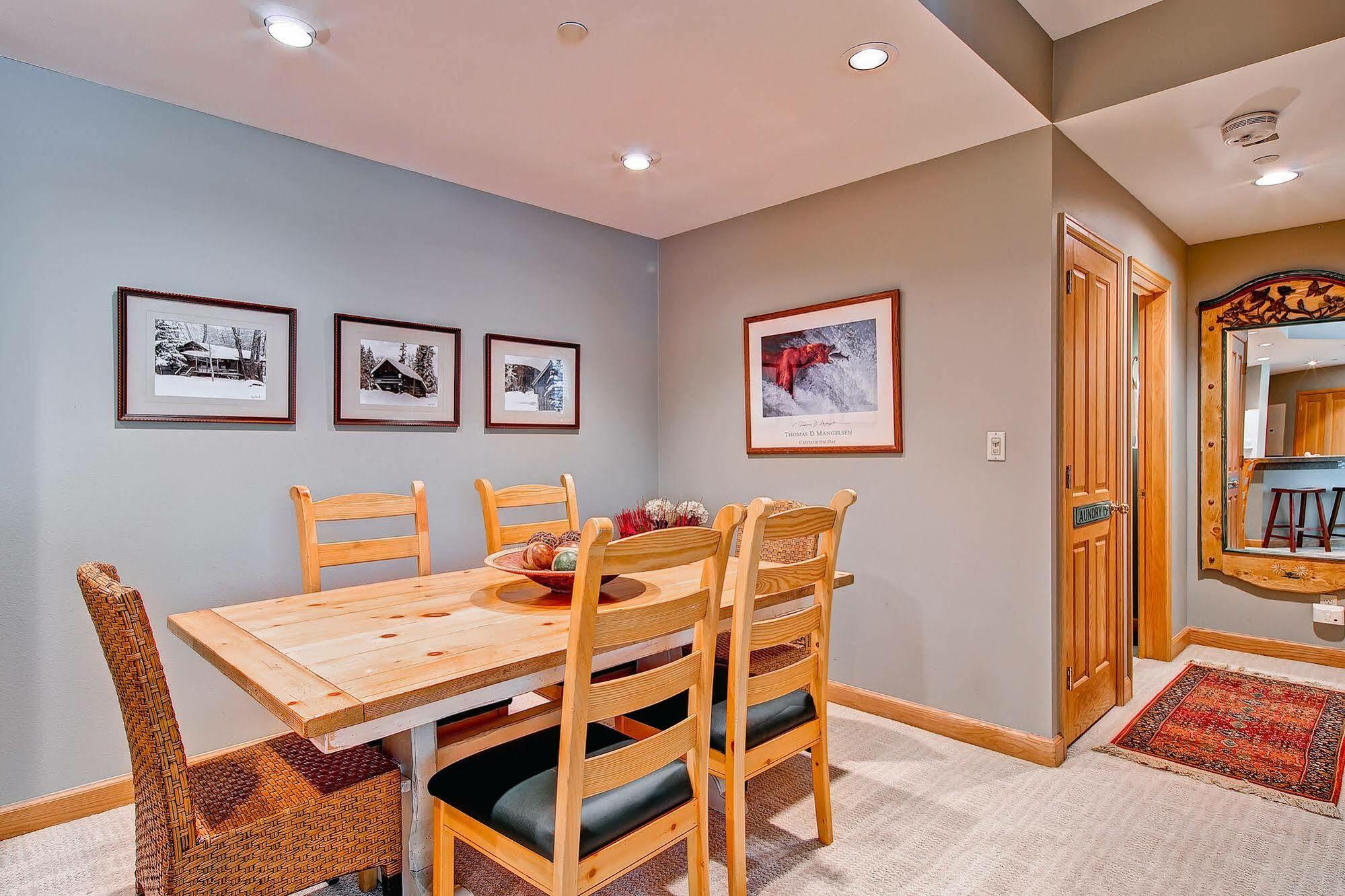 Highlands Area By East West Hospitality Hotel 4*