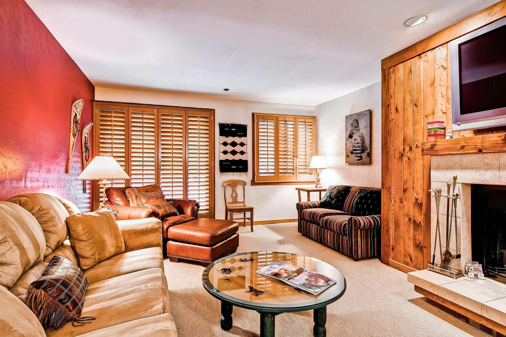 Kiva By East West Beaver Creek