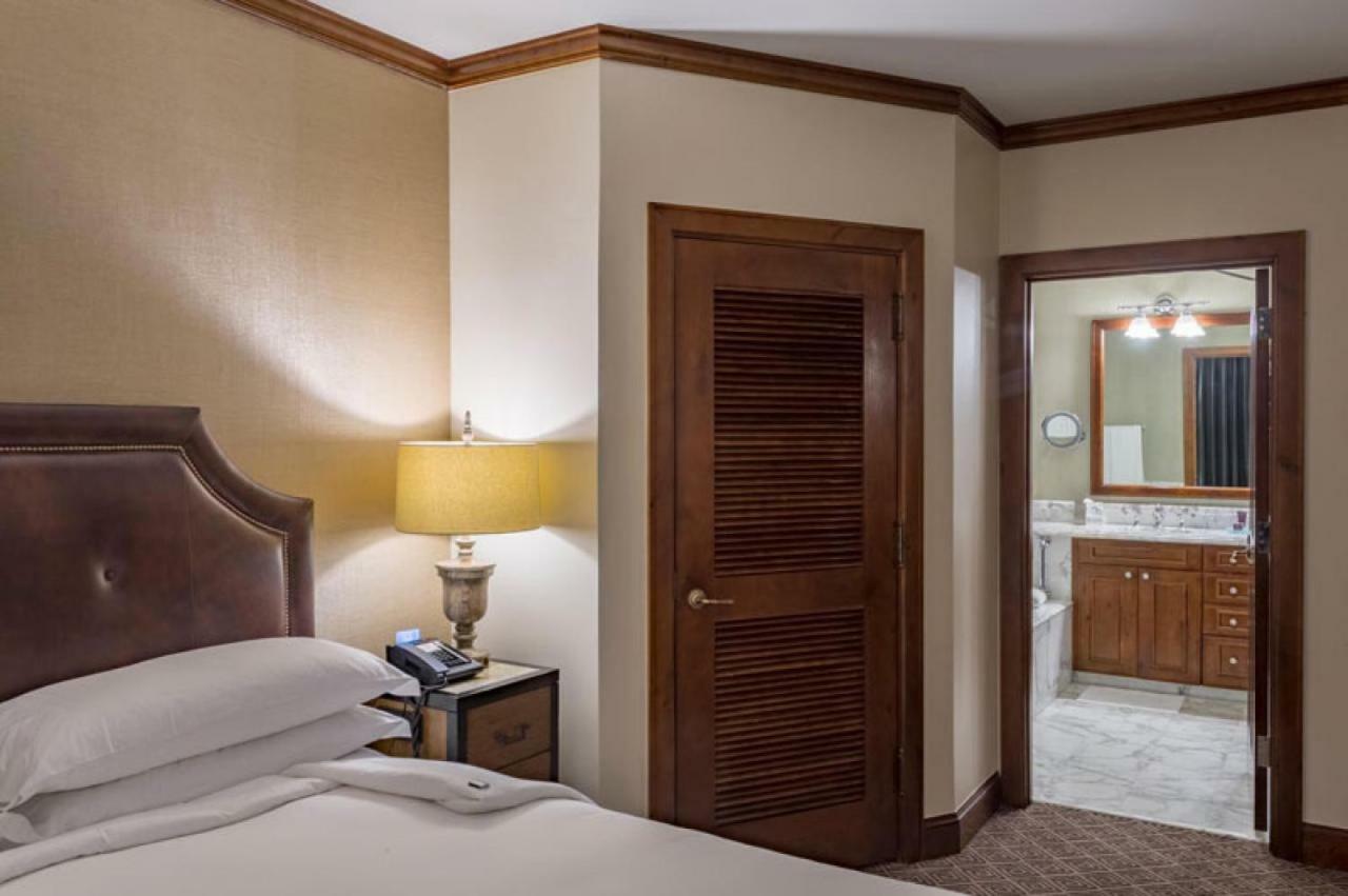 The Ritz-carlton Club 3 Bedroom White River 2208, Ski-in & Ski-out In Highlands Holiday home *