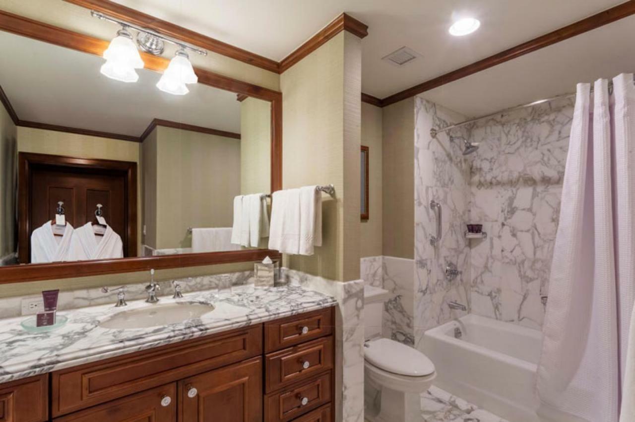 The Ritz-carlton Club, 3 Bedroom Wr 2309, Ski-in & Ski-out In Highlands Aspen