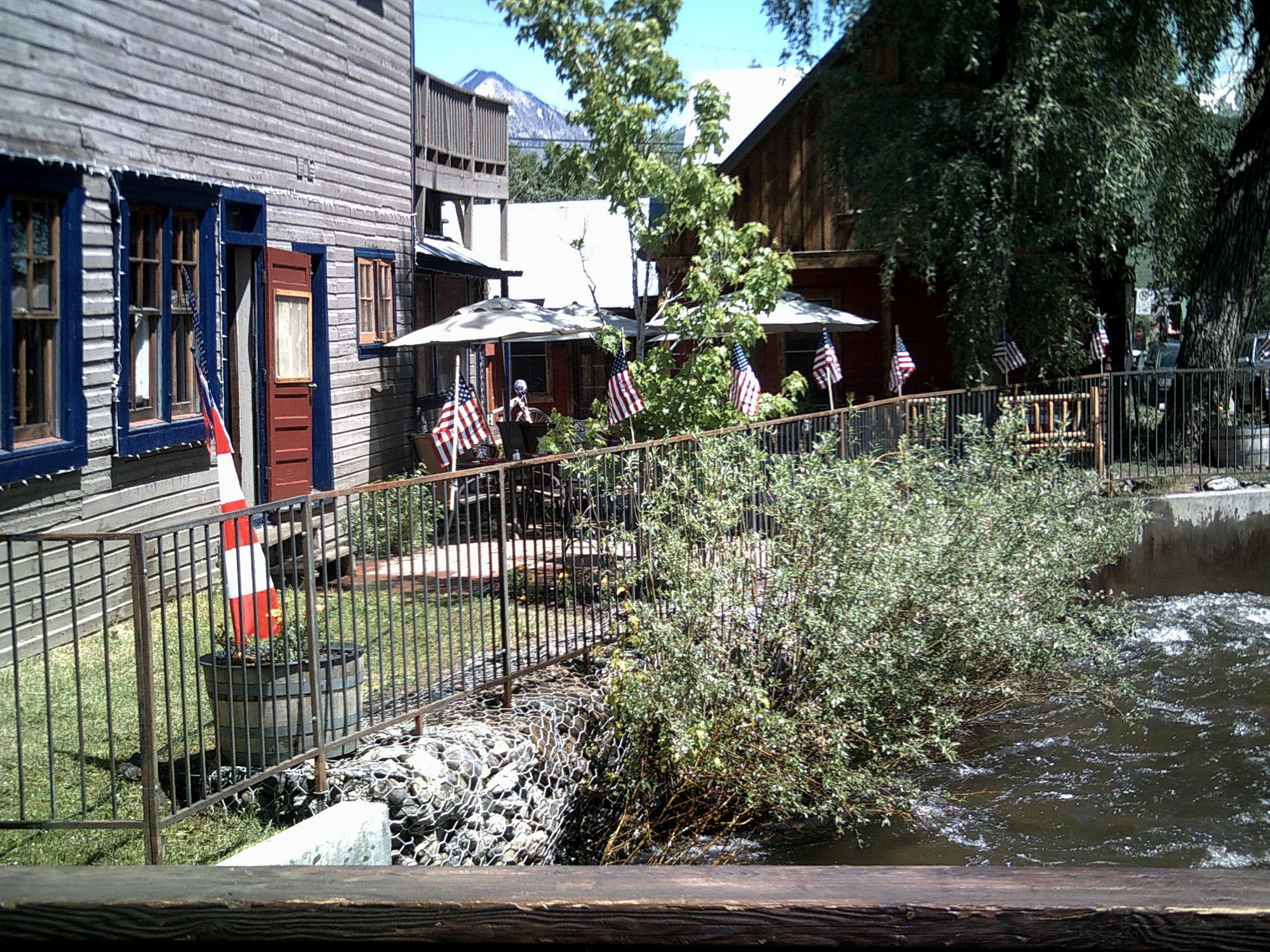 The Forest Queen Hotel 2*