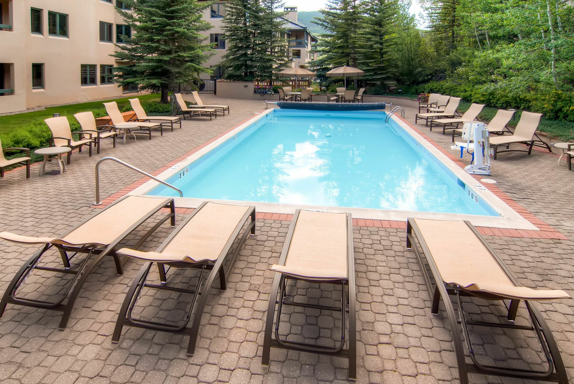 Hotel Kiva By East West