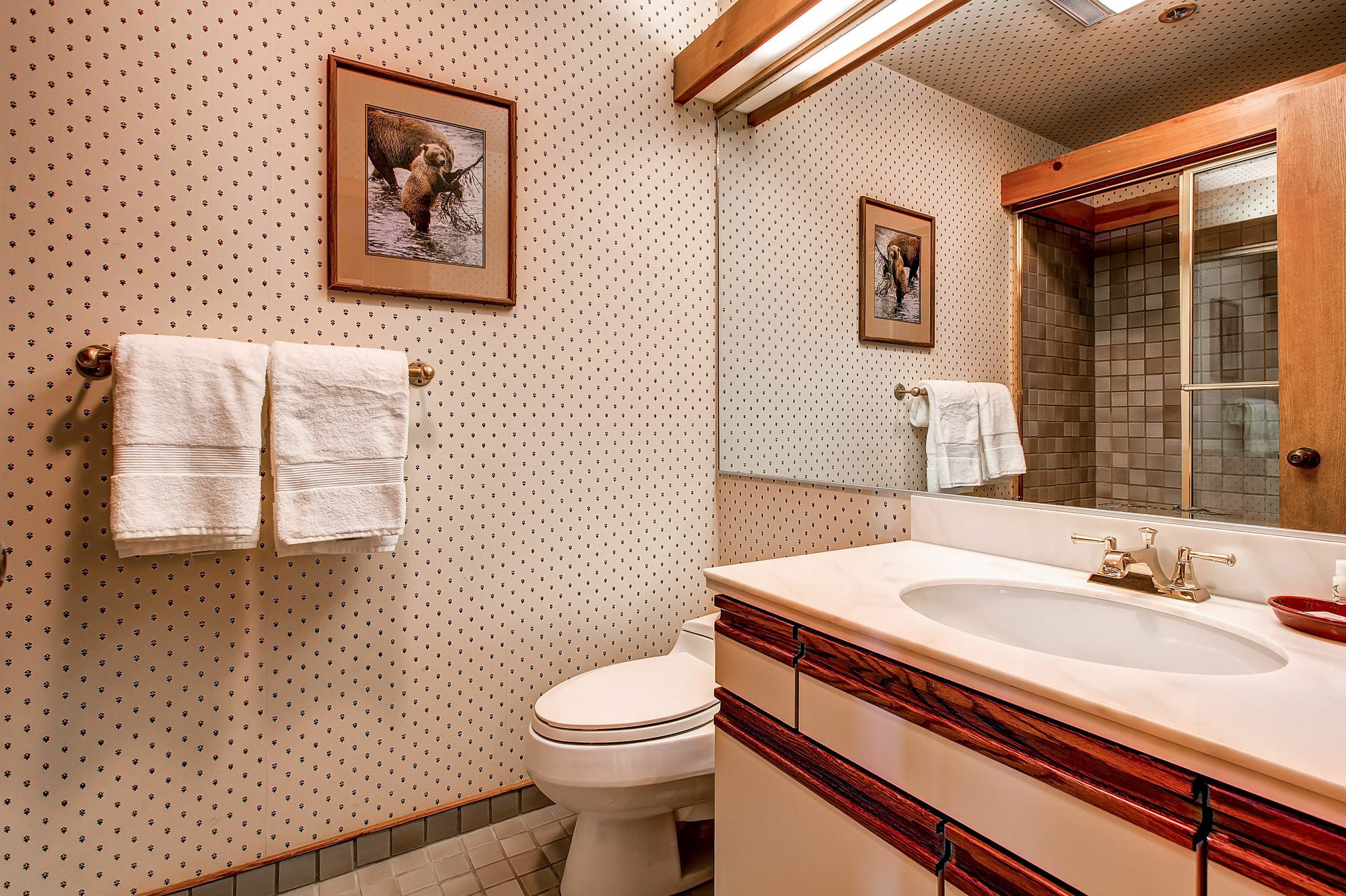 Kiva By East West Hotel 4*