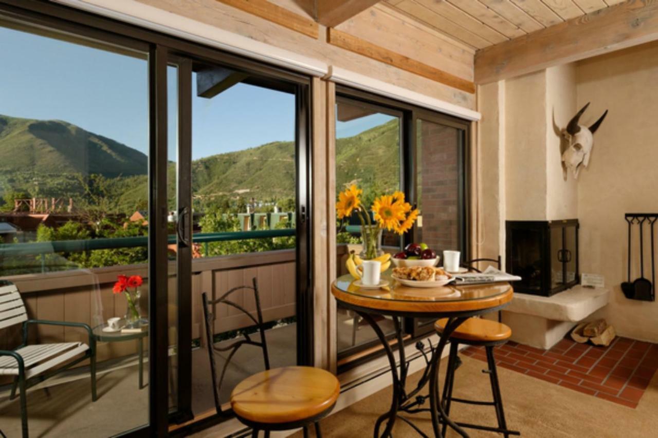 Square 3* Aspen