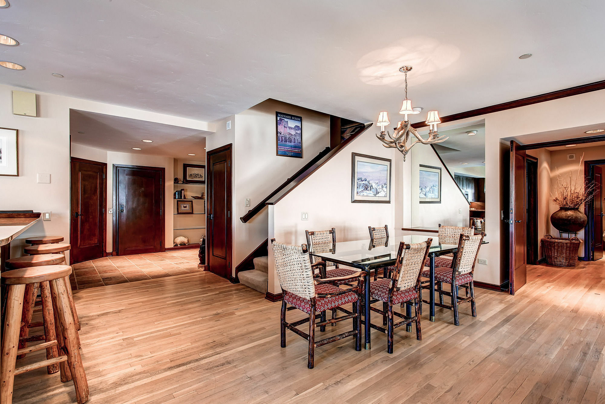 Village Ford Hall By East West Hotel 4*