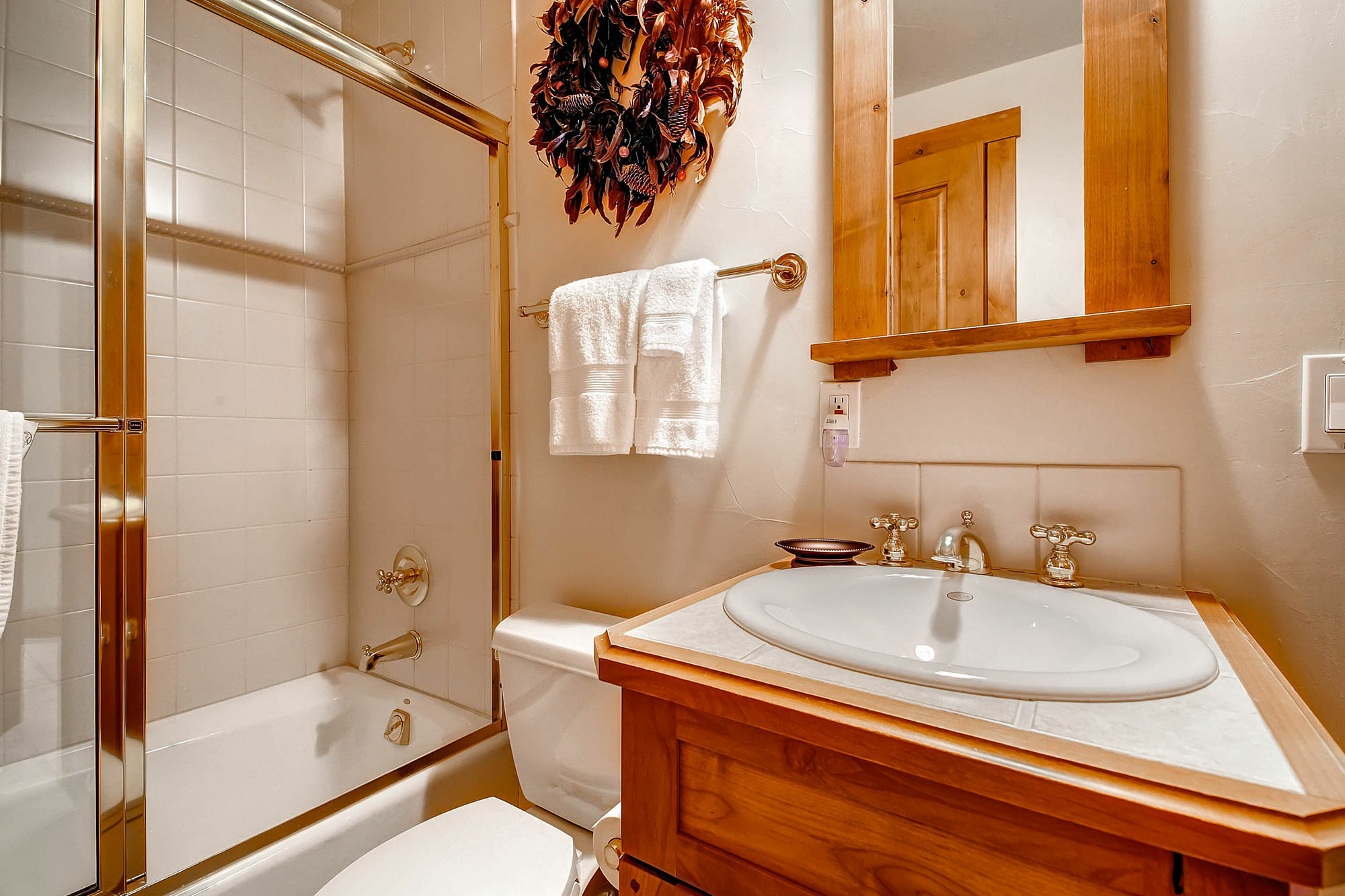 Villa Montane By East West Villa