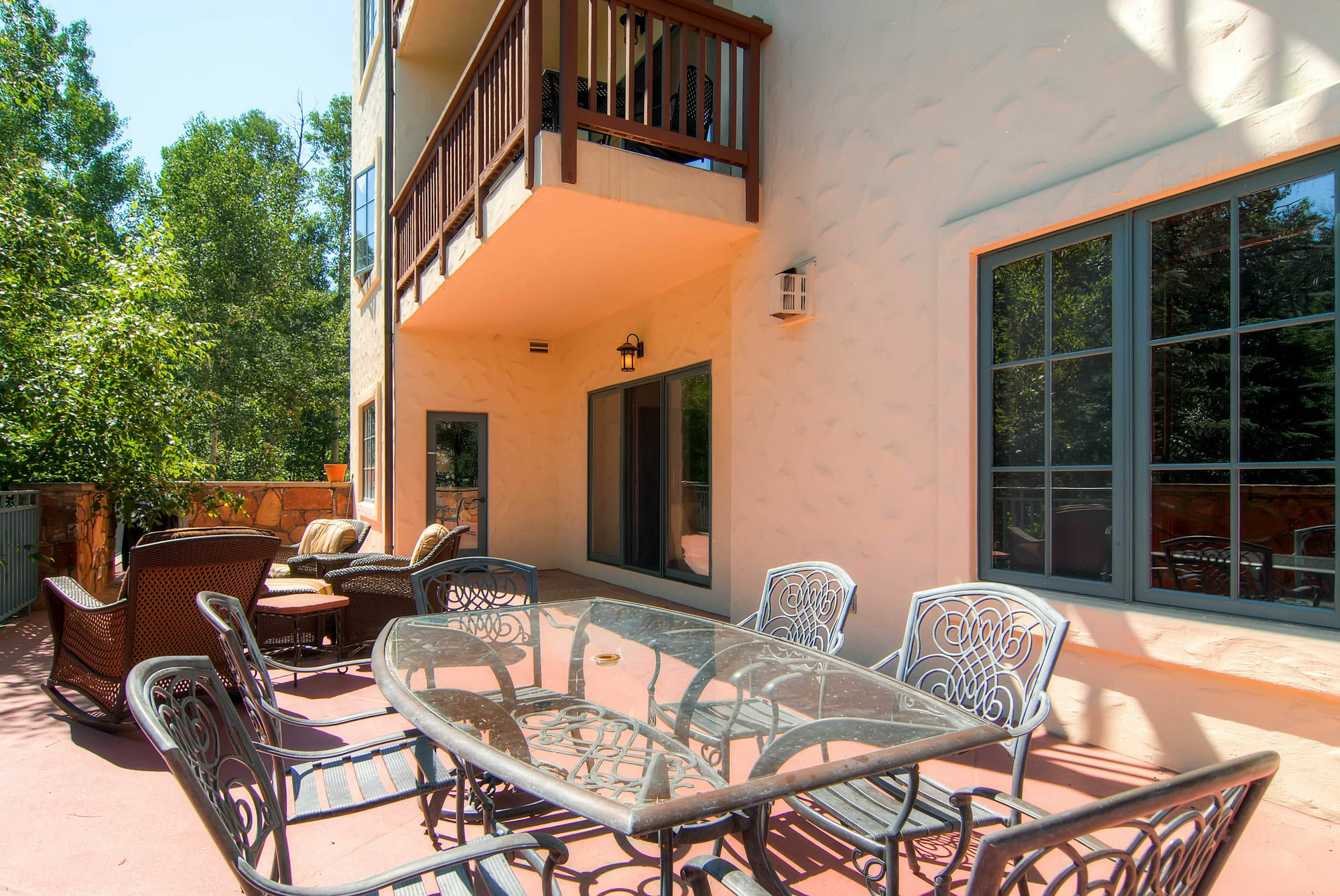 Oxford Court By East West Apartment Beaver Creek
