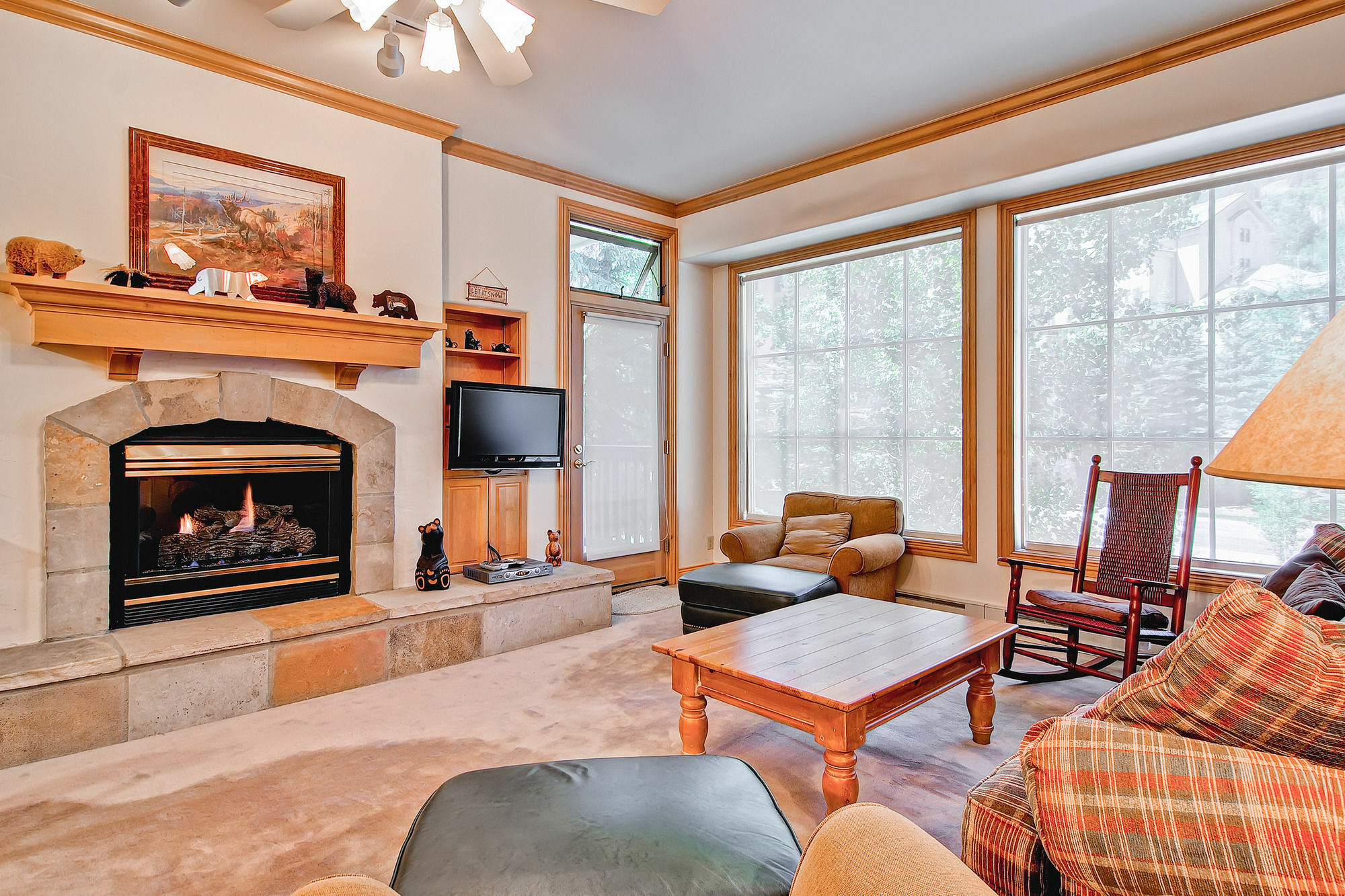 Oxford Court By East West * Beaver Creek