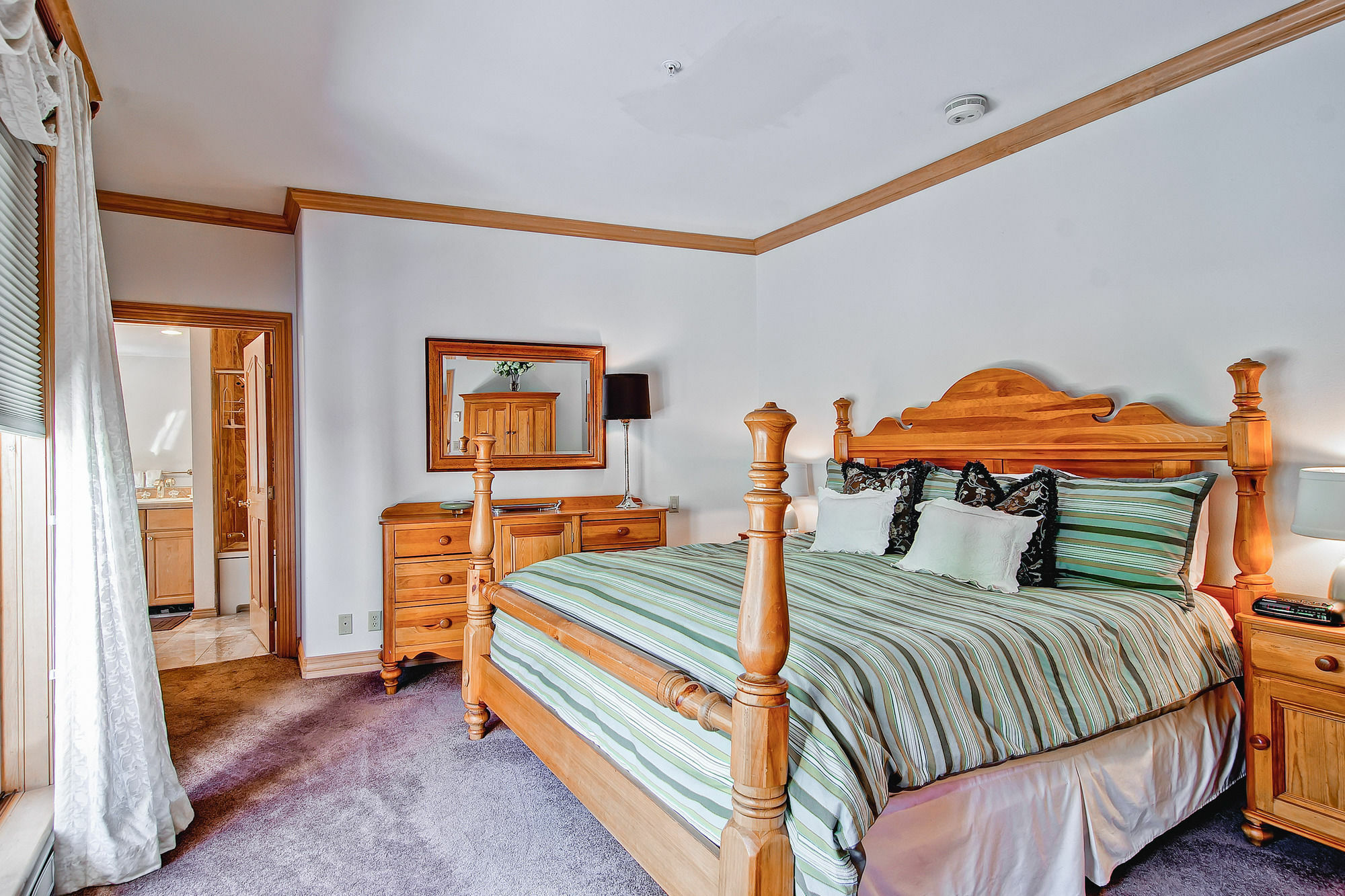 Apartment Oxford Court By East West Beaver Creek