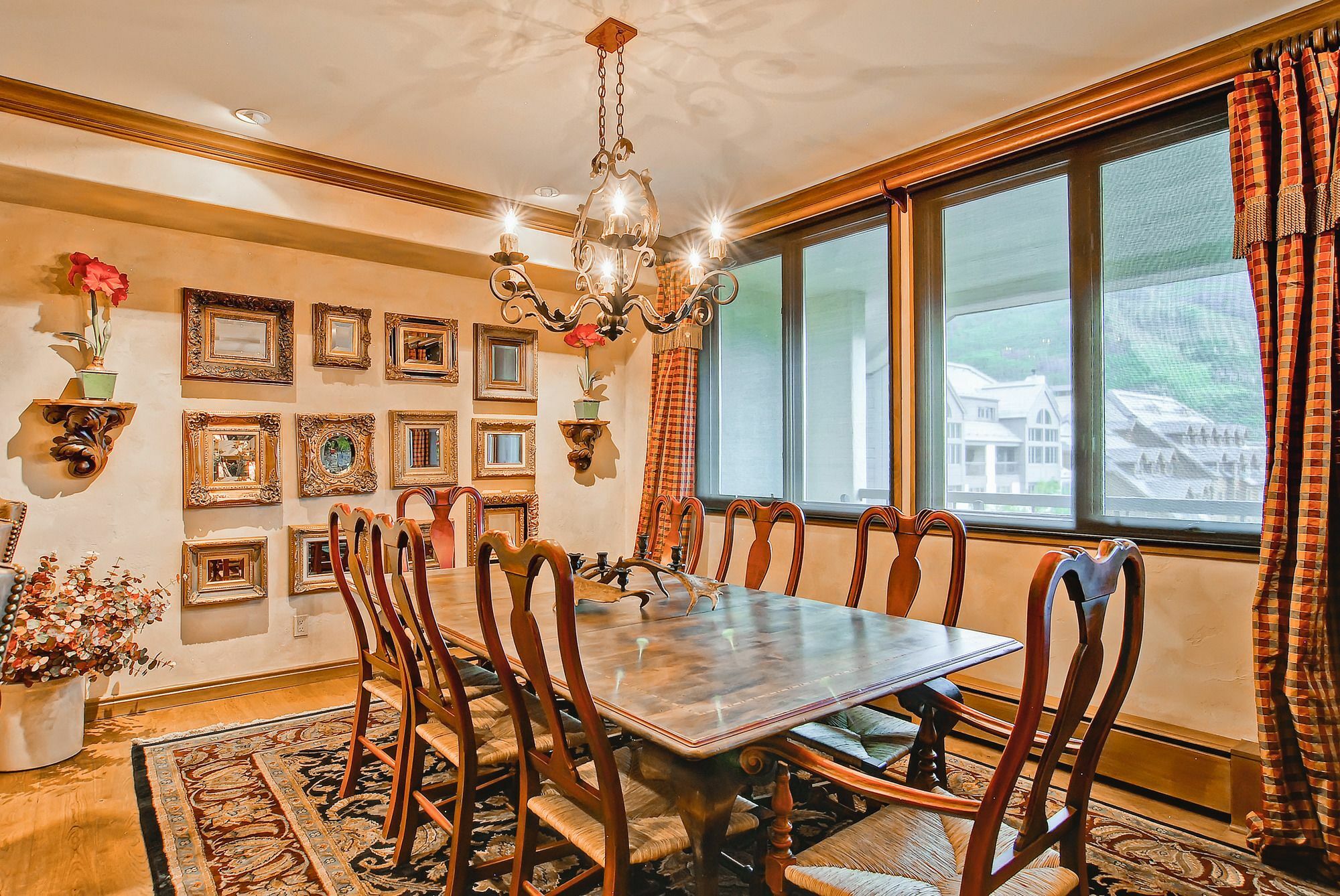 Apartment Highlands Slopeside By East West *