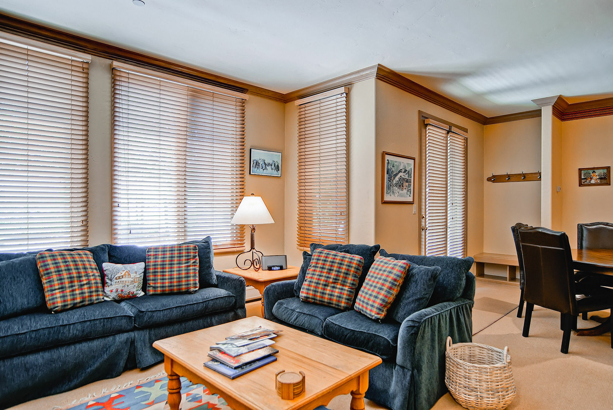 Highlands Slopeside By East West Apartment