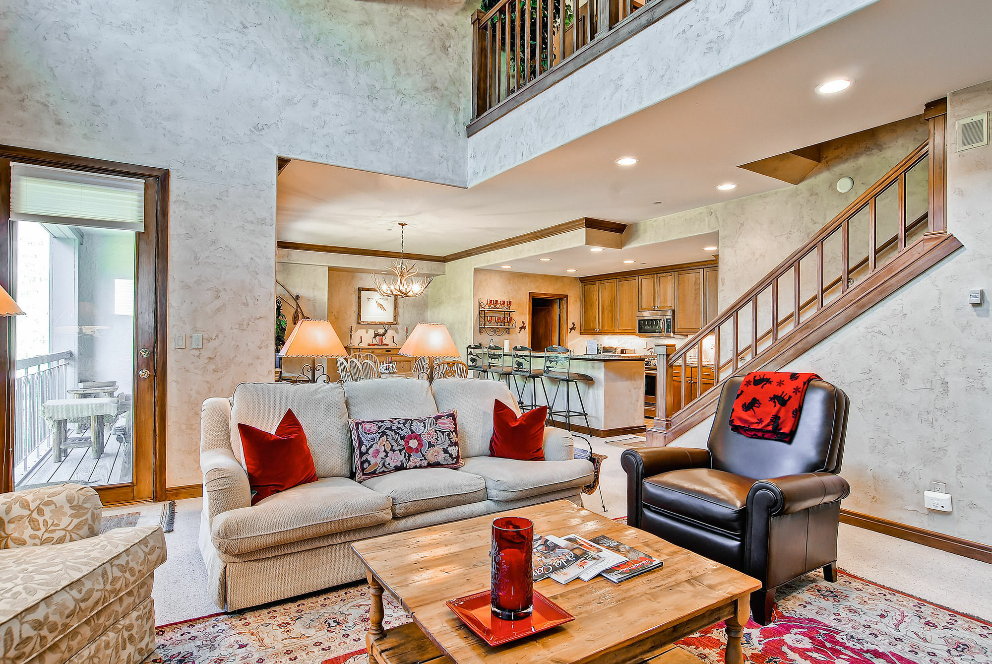 Highlands Slopeside By East West Apartment