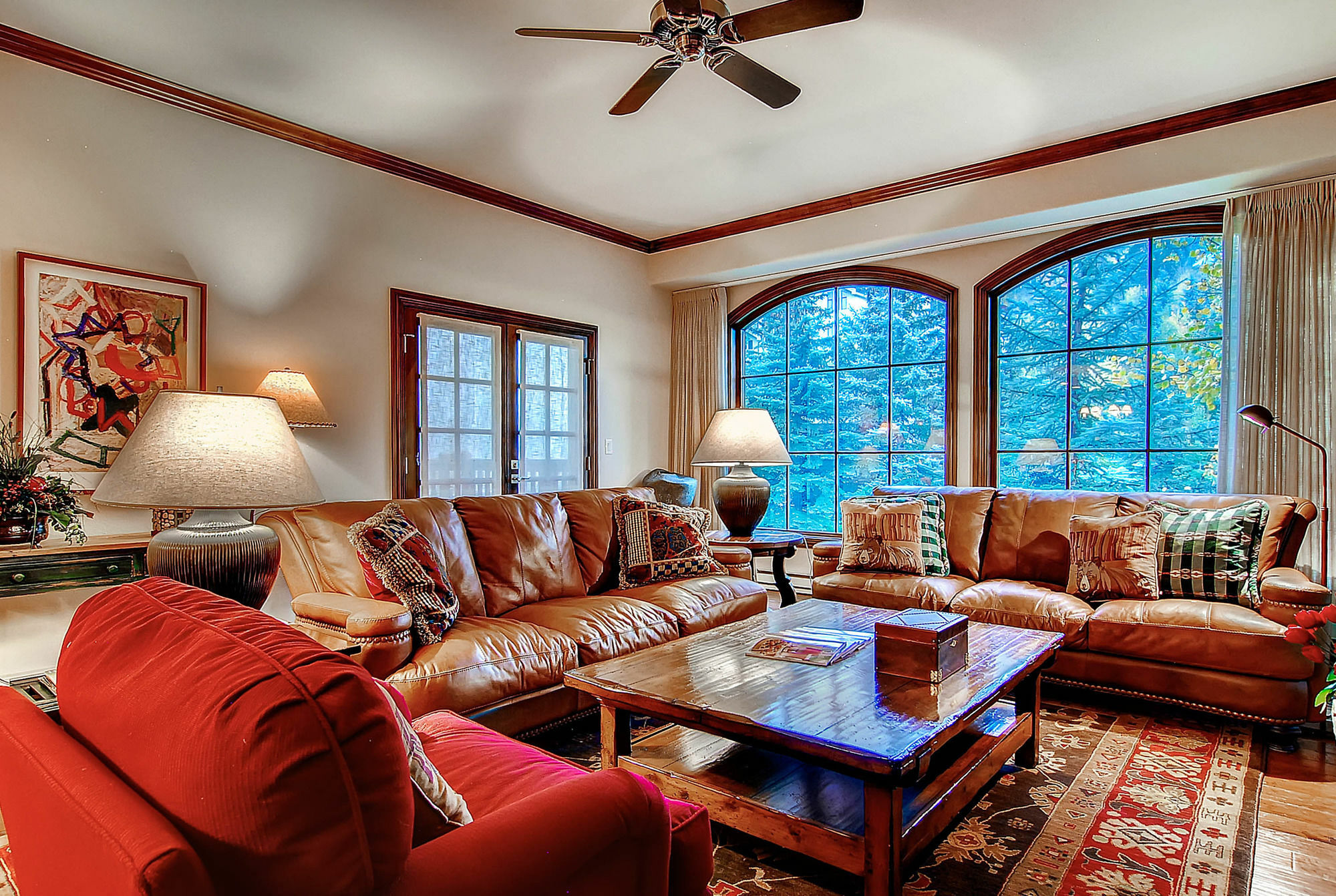 Oxford Court By East West Apartment