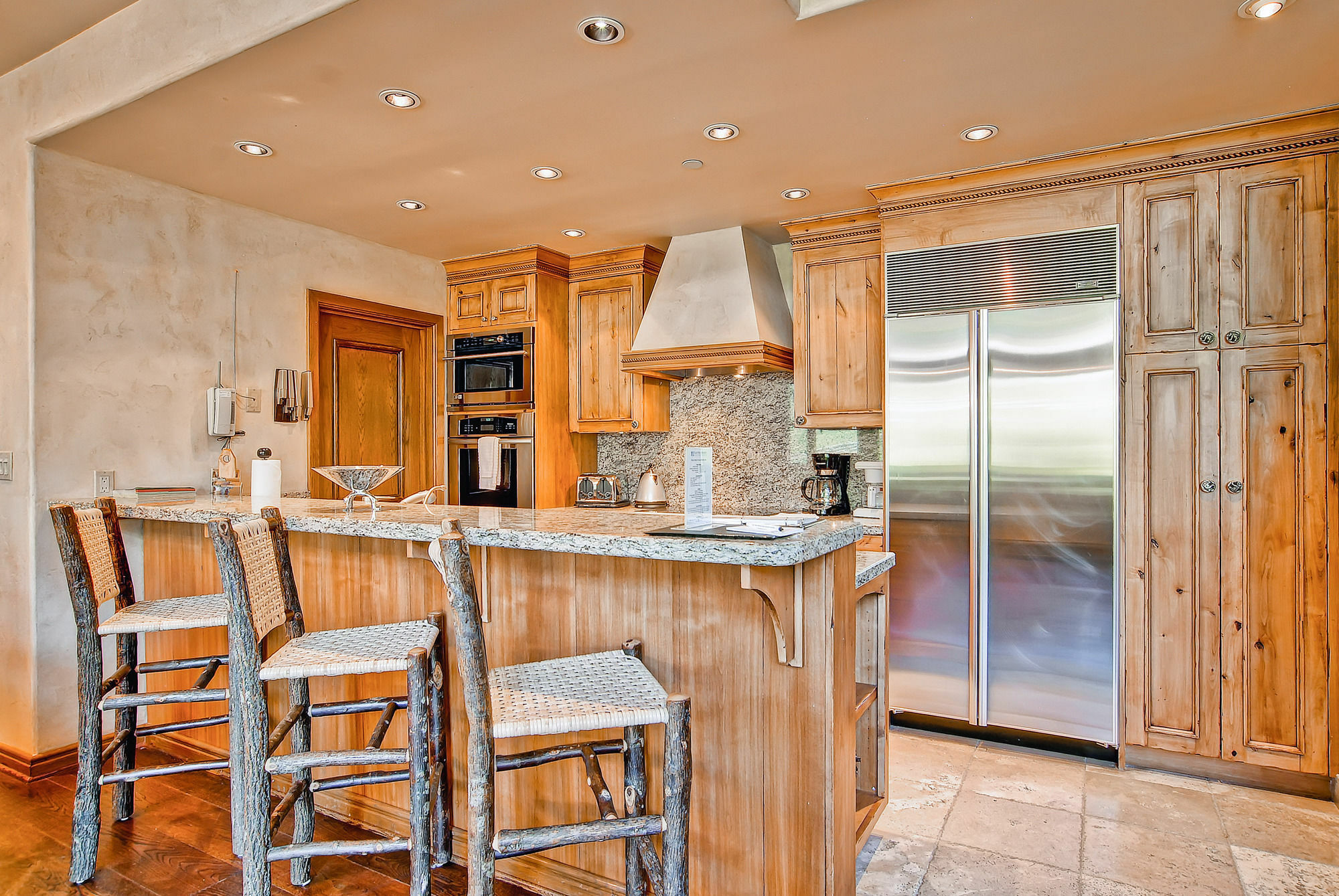 Highlands Slopeside By East West Apartment