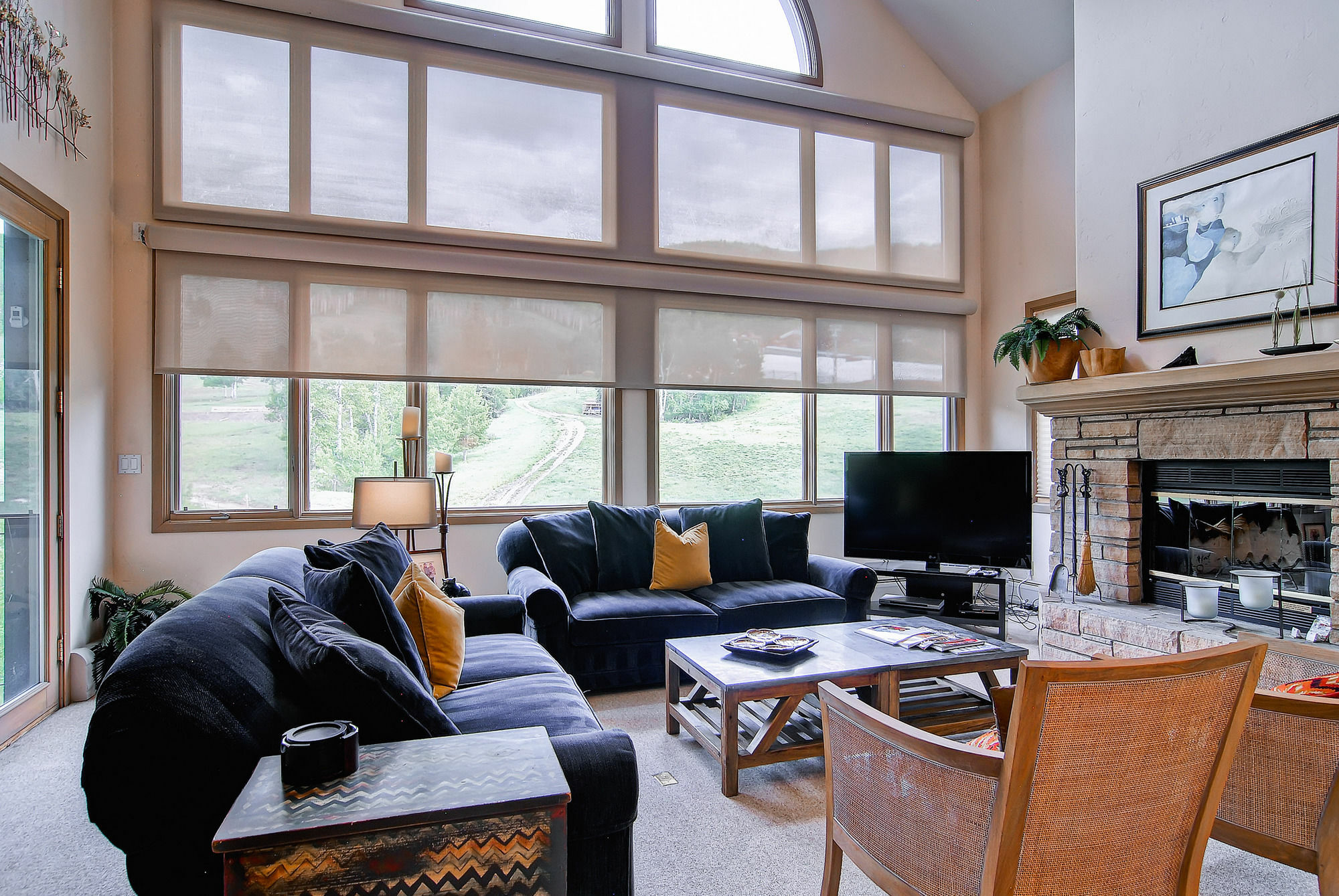 Highlands Slopeside By East West *