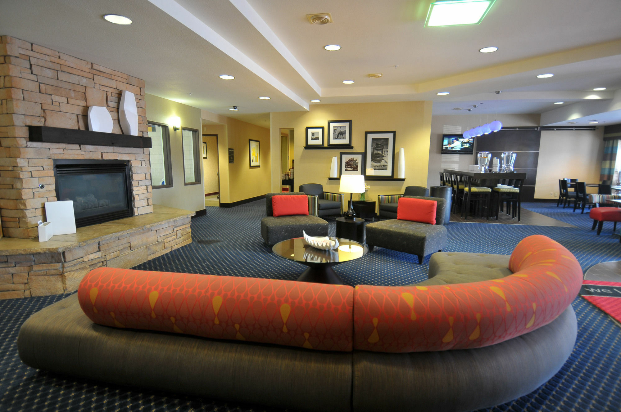 Hampton Hotel