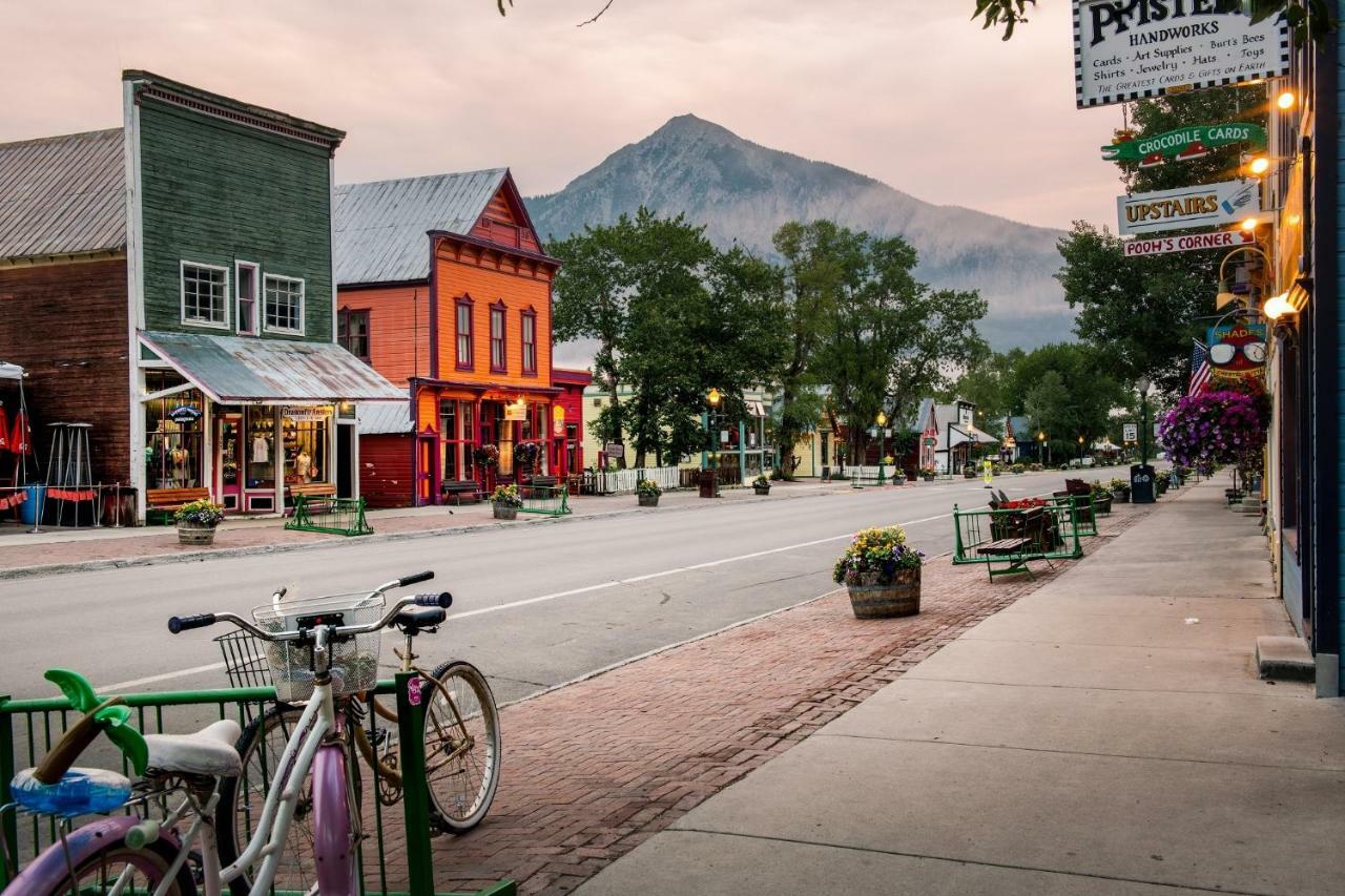 Apartment View Of Red Mountain From 2 Bedroom Crested Butte