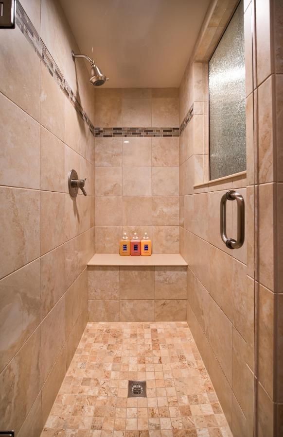 Park Plaza Aparthotel 4*