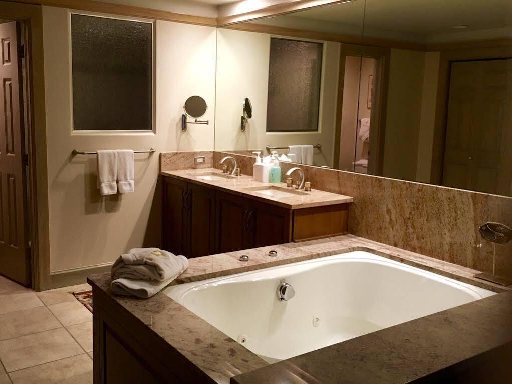 Park Plaza 4*