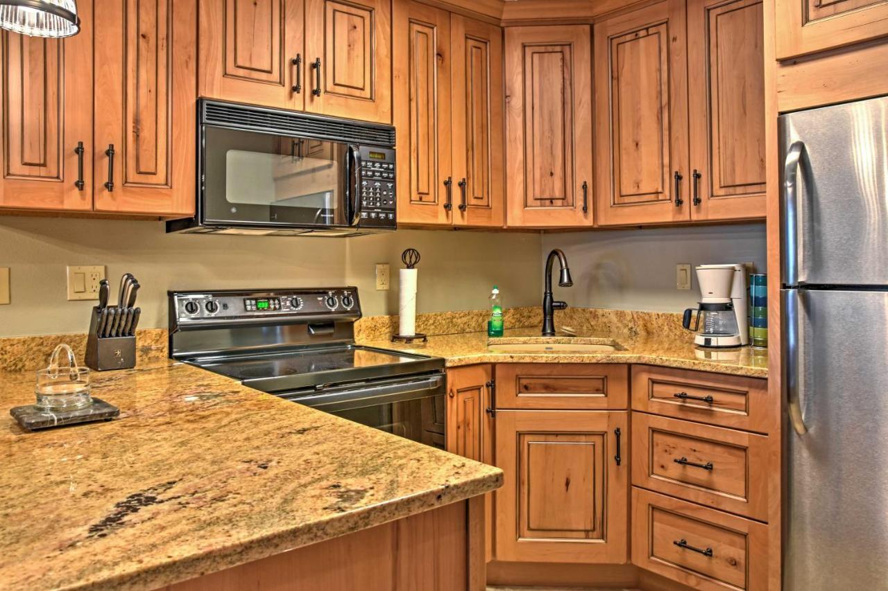 Holiday home Eagles Nest Townhome With Mtn Views