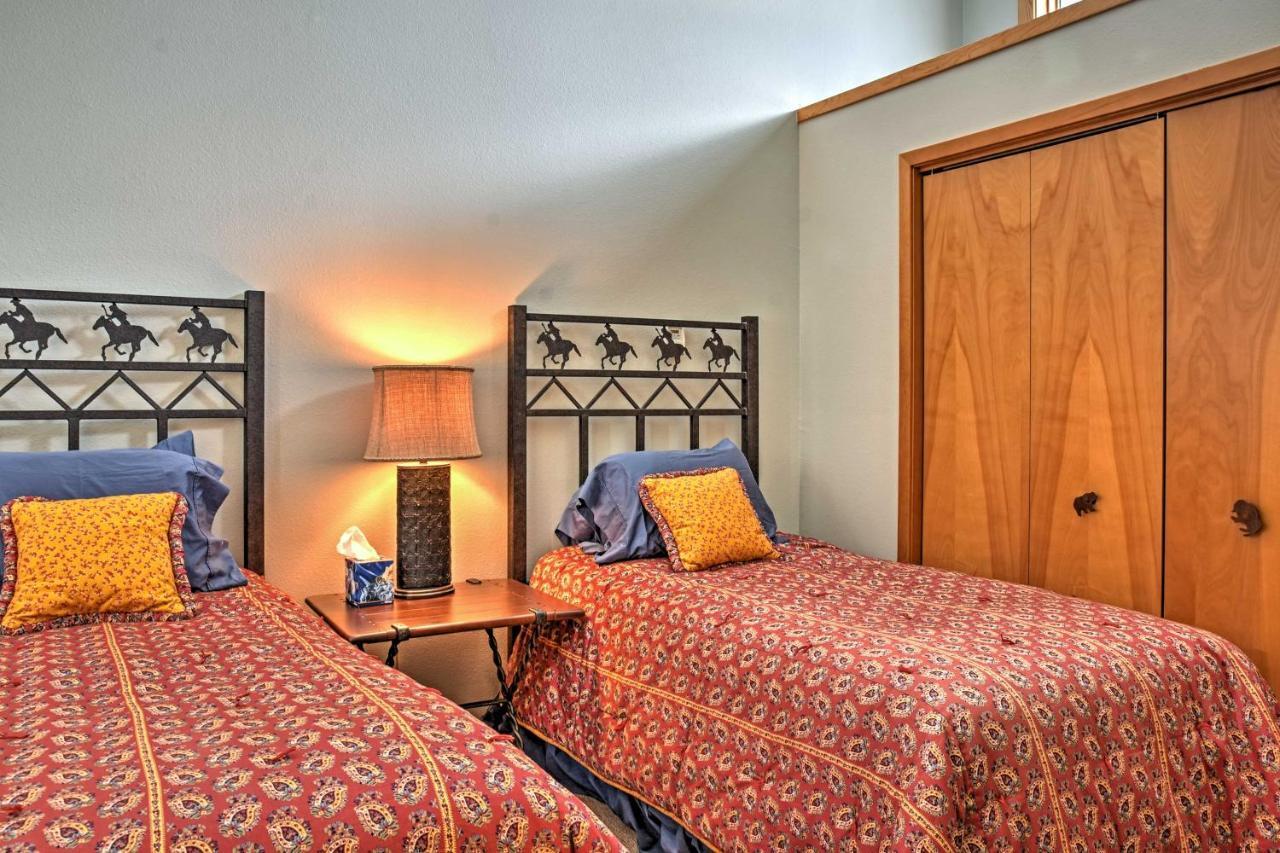 Holiday home Eagles Nest Townhome With Mtn Views Crested Butte