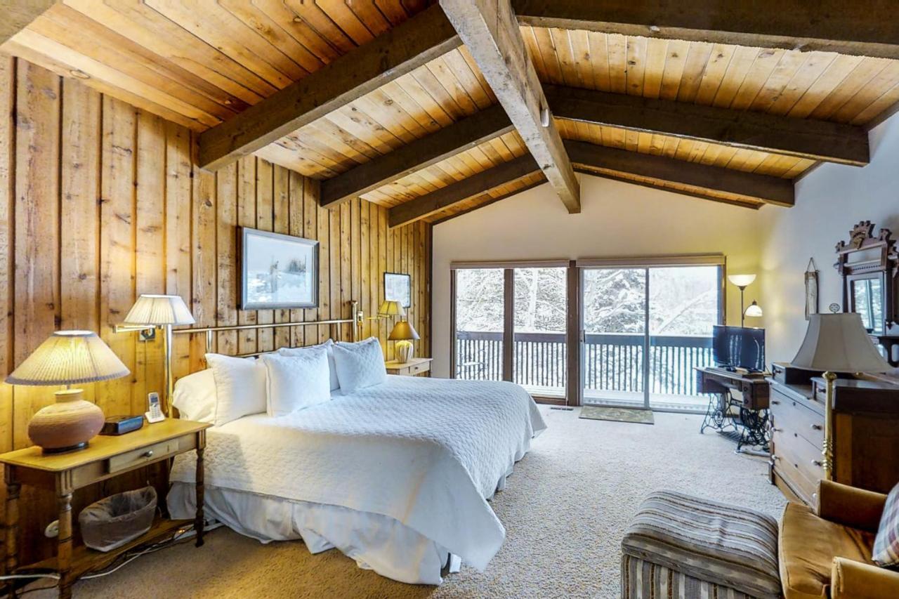 Holiday home Mountain Valley Hideaway *