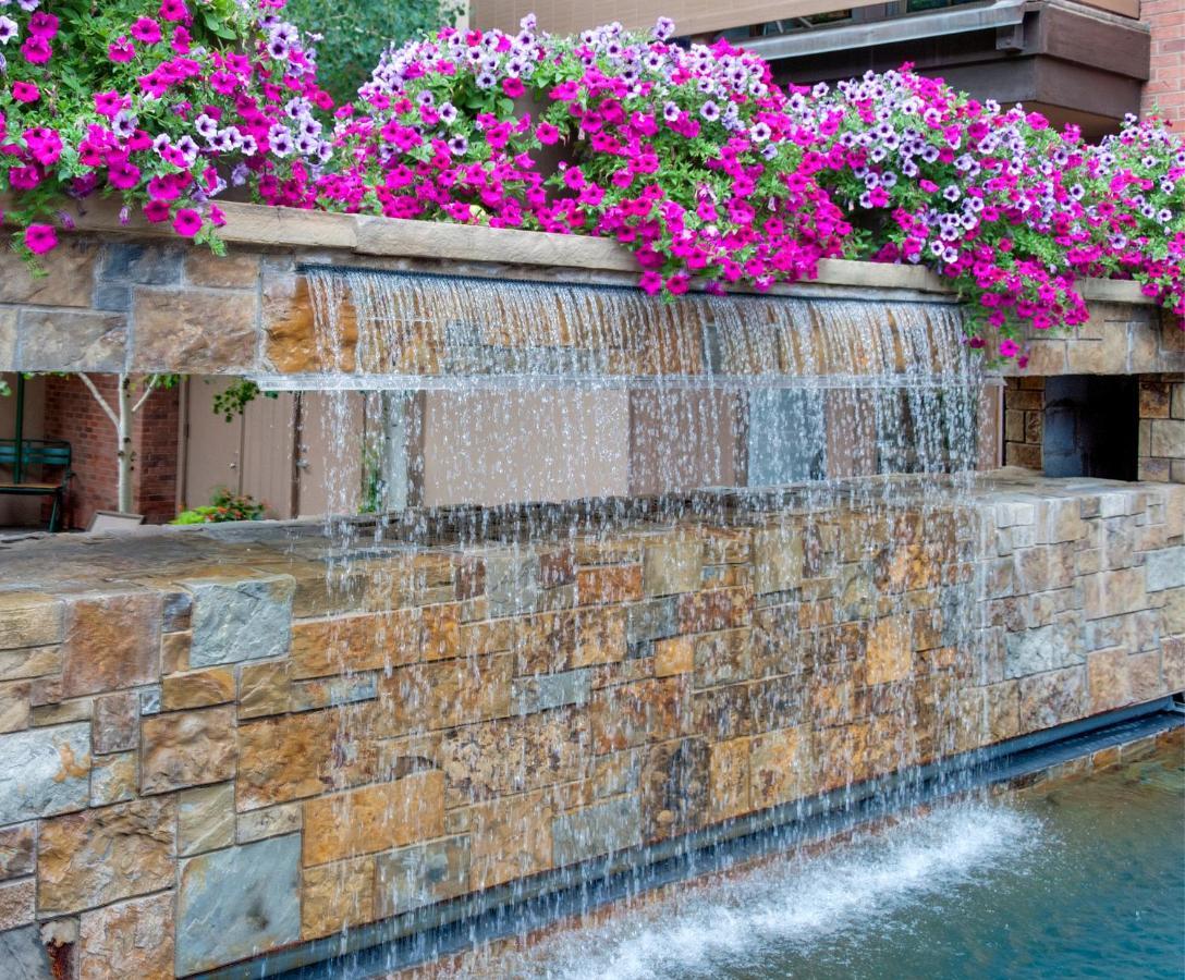 Hotel Square 3*